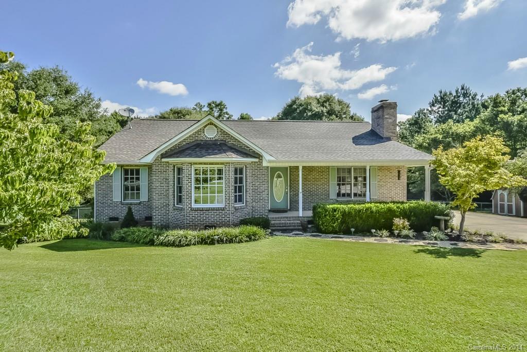 3367 Lesslie Highway