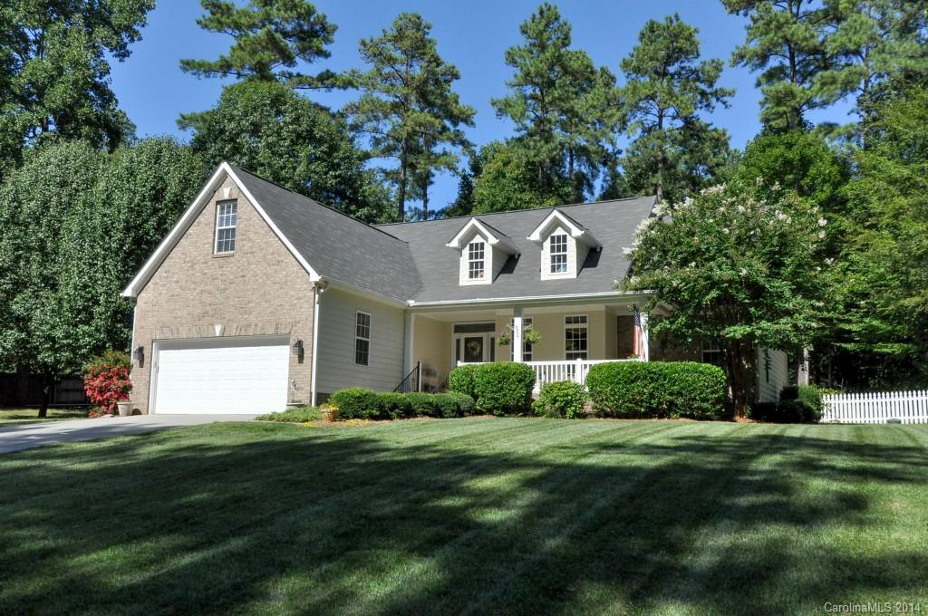 Property image 1 at 330 Robinson Road, Mooresville, NC 28117