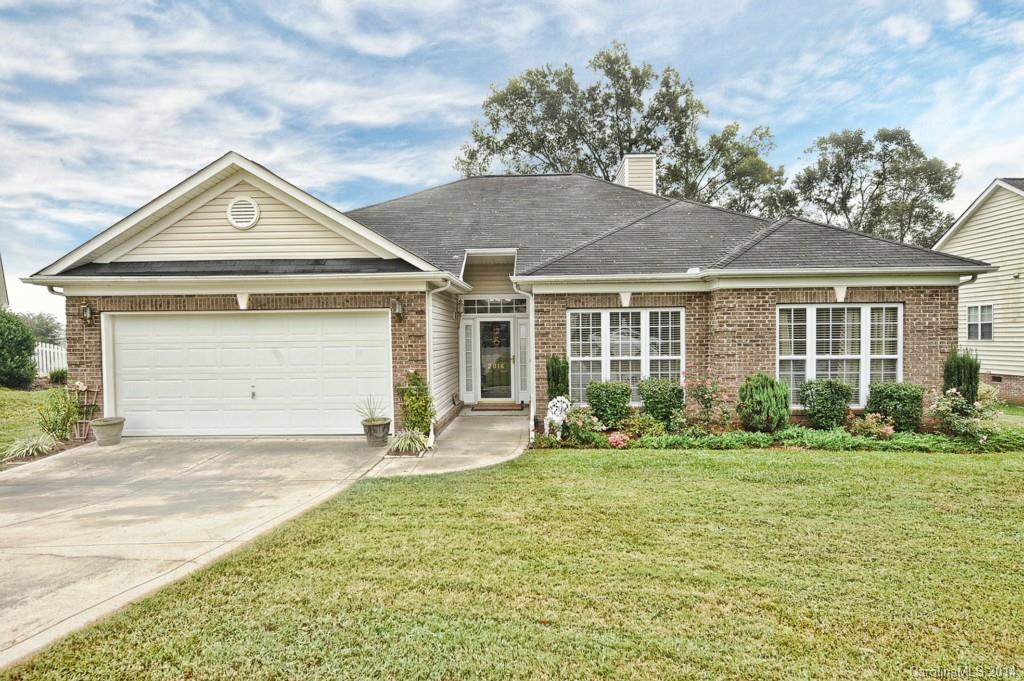 Property image 1 at 2016 Legend Creek Lane, Charlotte, NC 28227