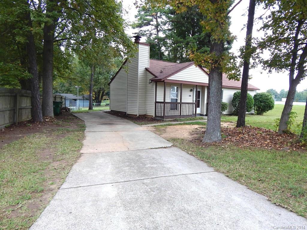 Property image 1 at 6937 Delta Lake Drive, Charlotte, NC 28215