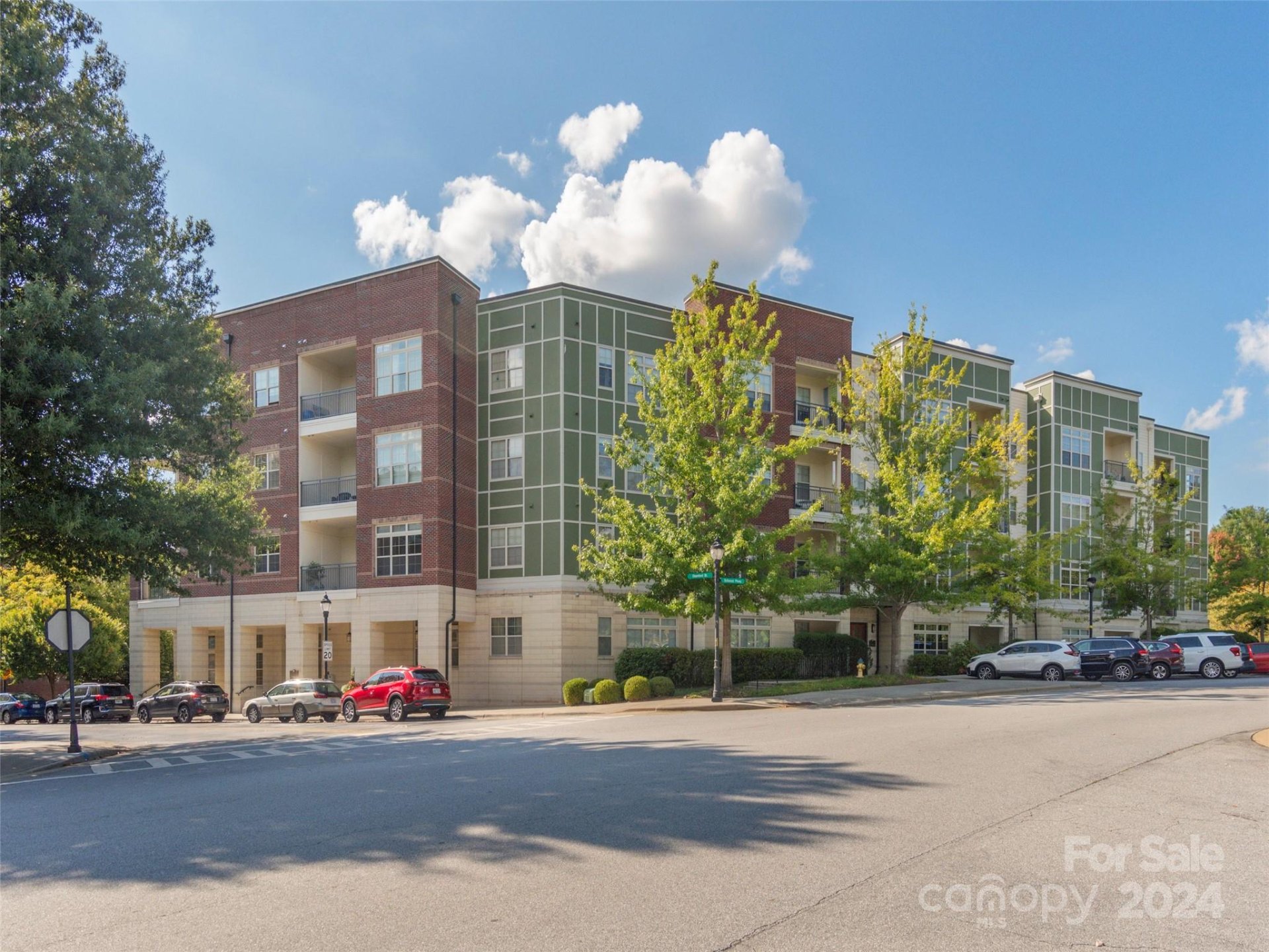 Property image 1 at 42 Schenck Parkway, Asheville, NC 28803