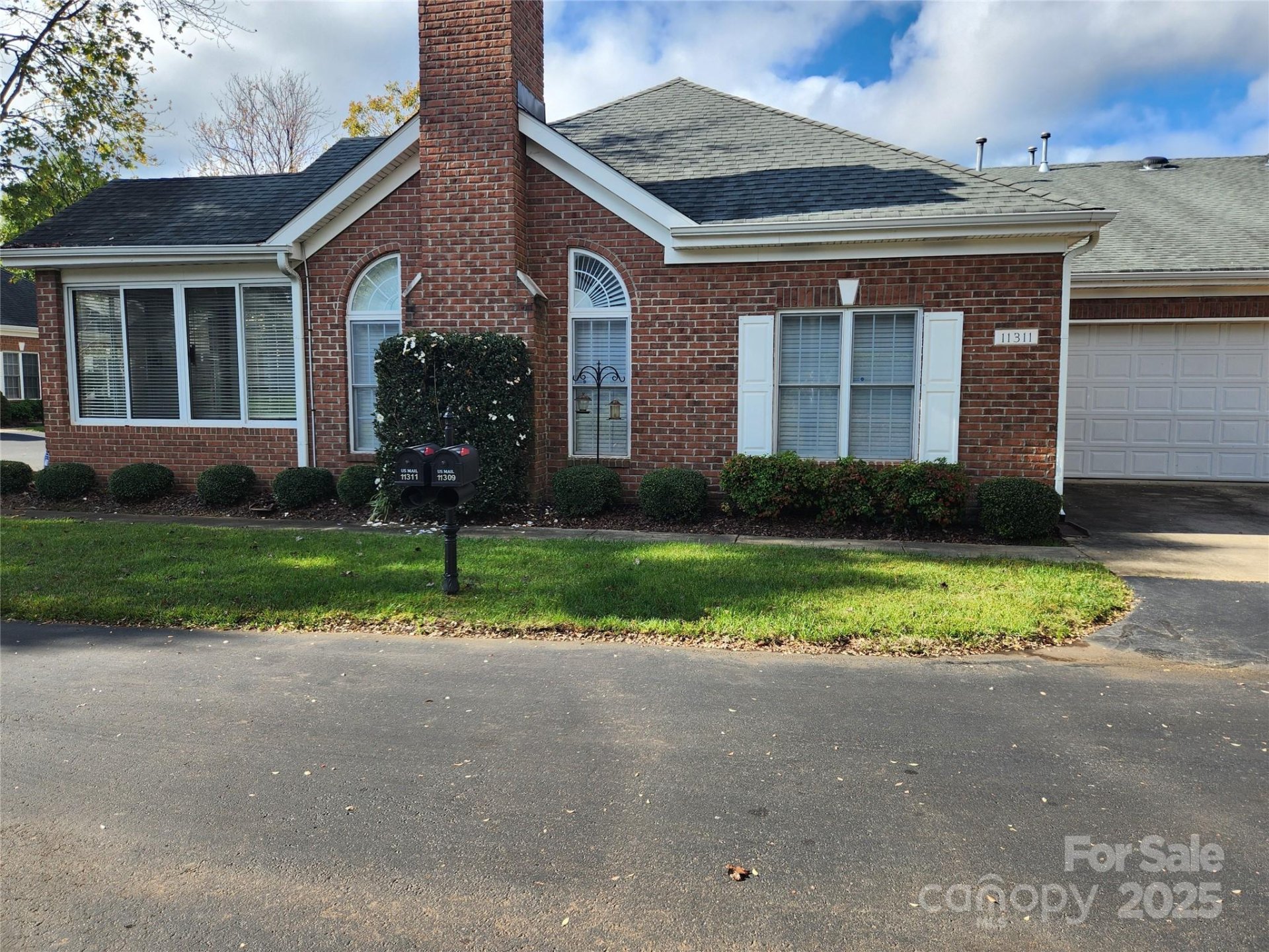 Property image 2 at 11311 Olde Turnbury Court, Charlotte, NC 28277