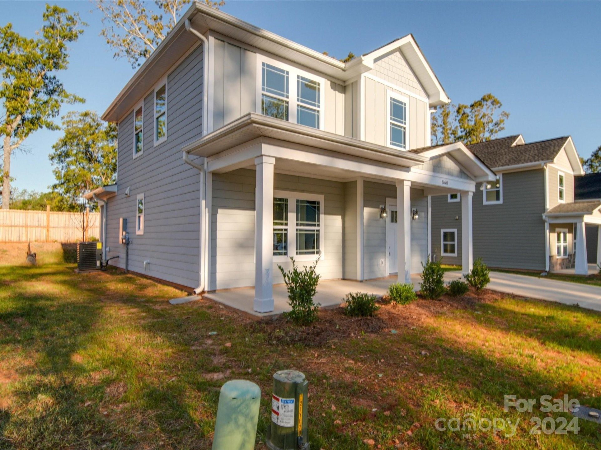 Property image 3 at 560 Geneva Circle, Gastonia, NC 28056