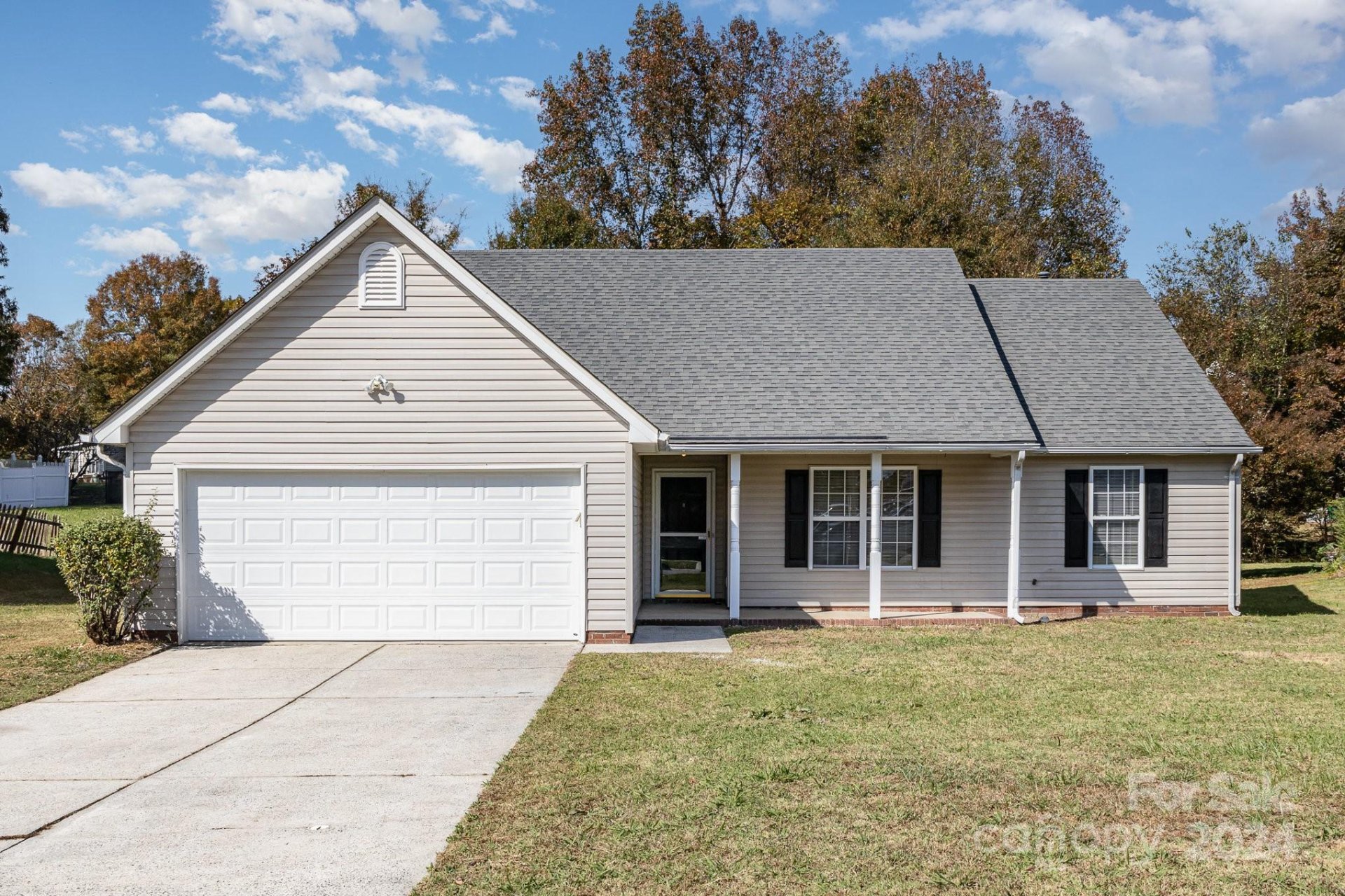 8233 Vermilion Drive