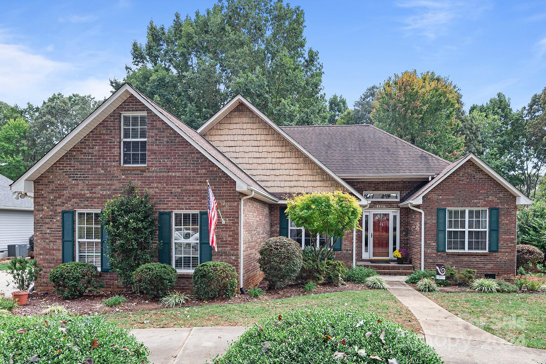 Property image 1 at 8458 Blades Trail, Denver, NC 28037