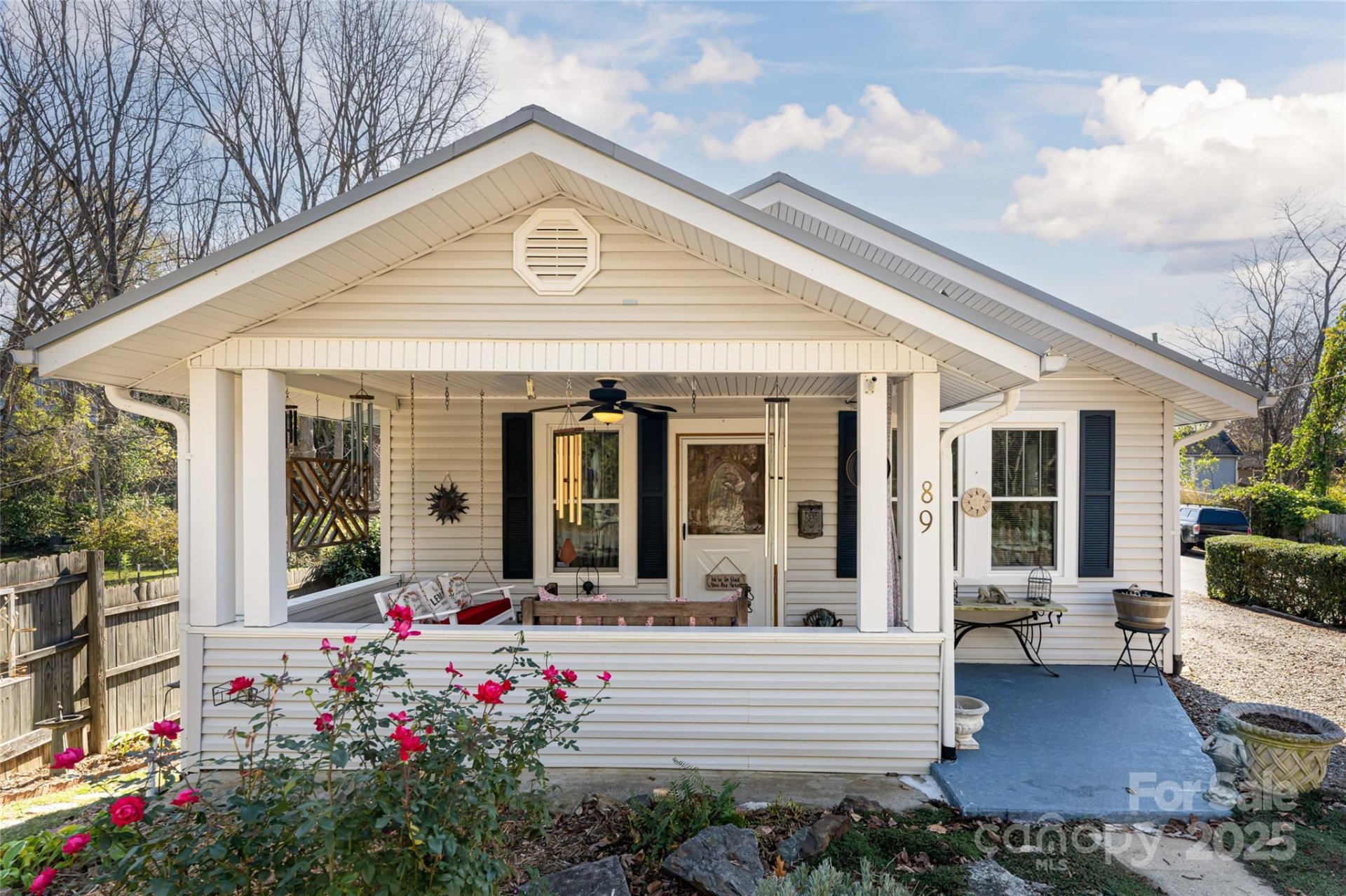 89 Woodrow Avenue