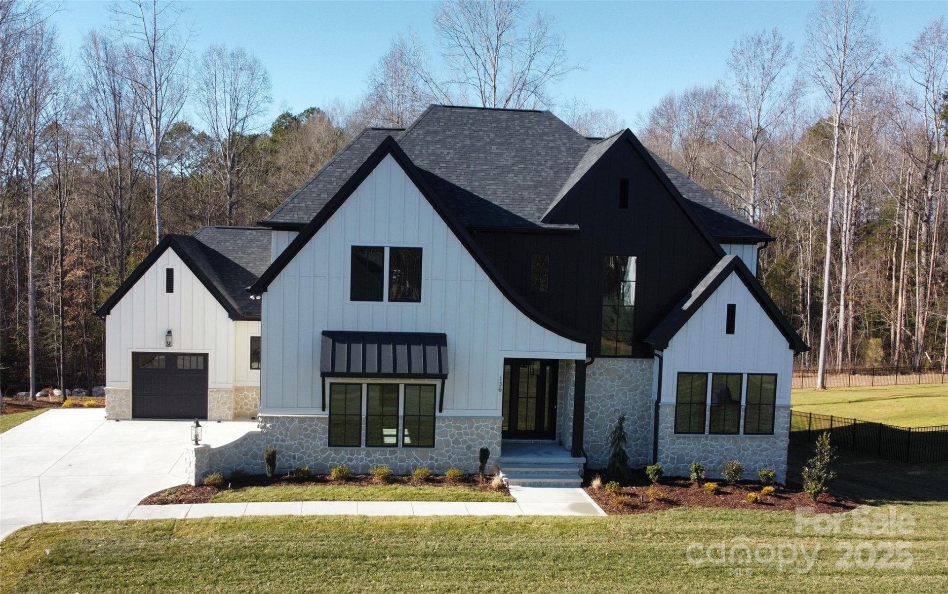 Property image 2 at 136 Castleview Lane, Mooresville, NC 28115
