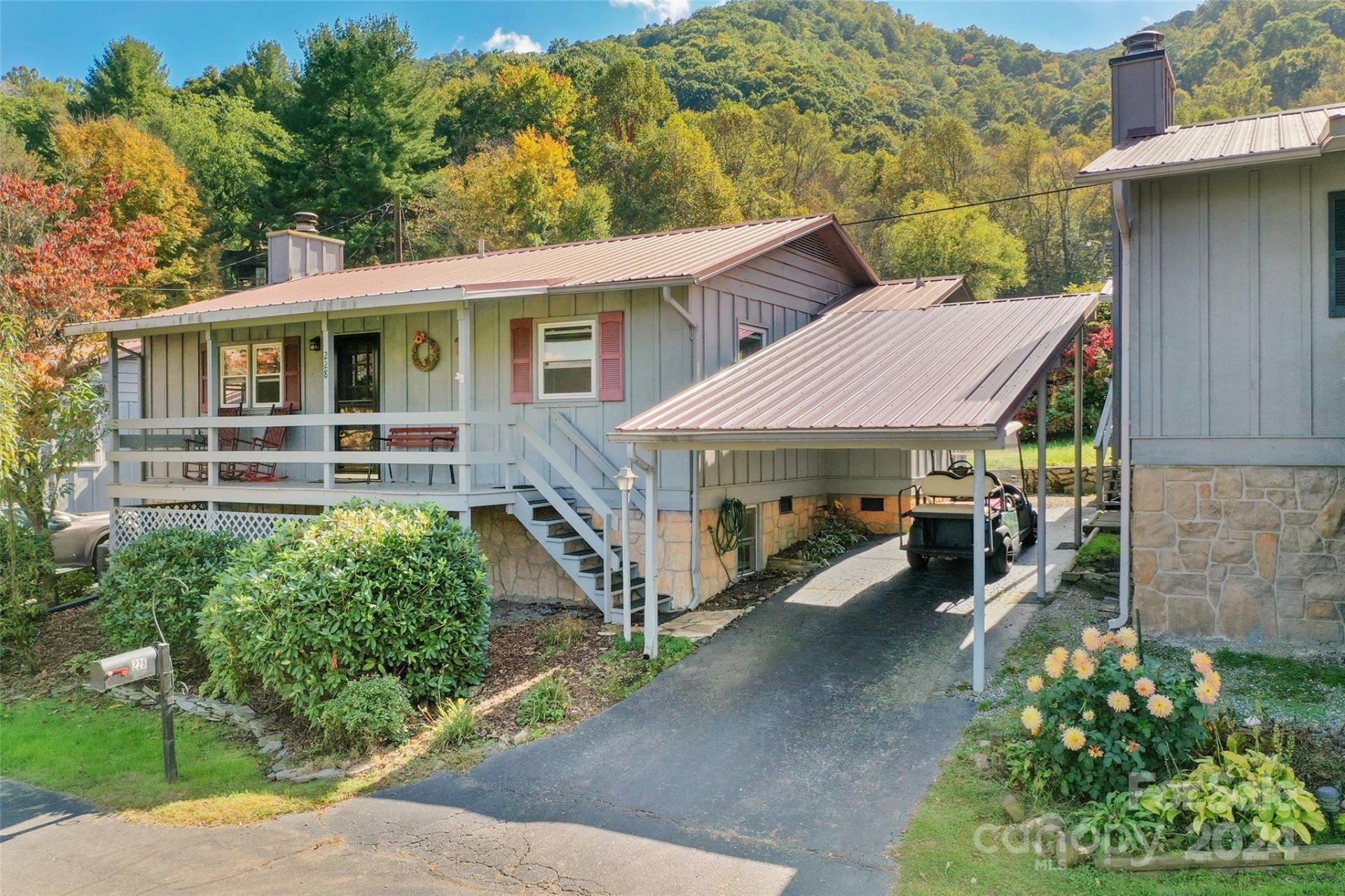 228 Raven Ridge