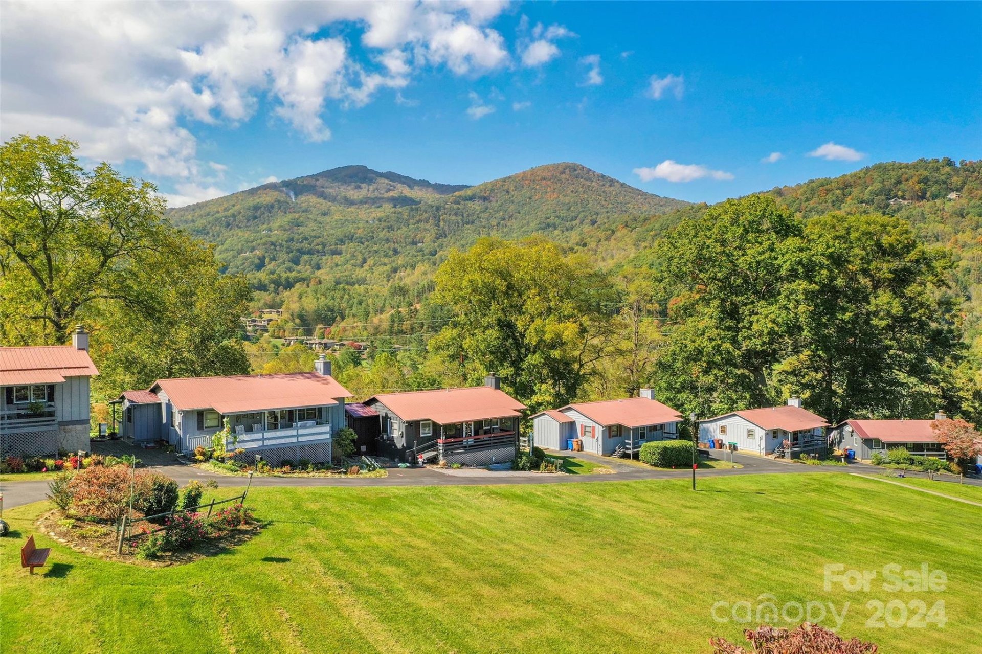 Property image 4 at 228 Raven Ridge, Maggie Valley, NC 28751