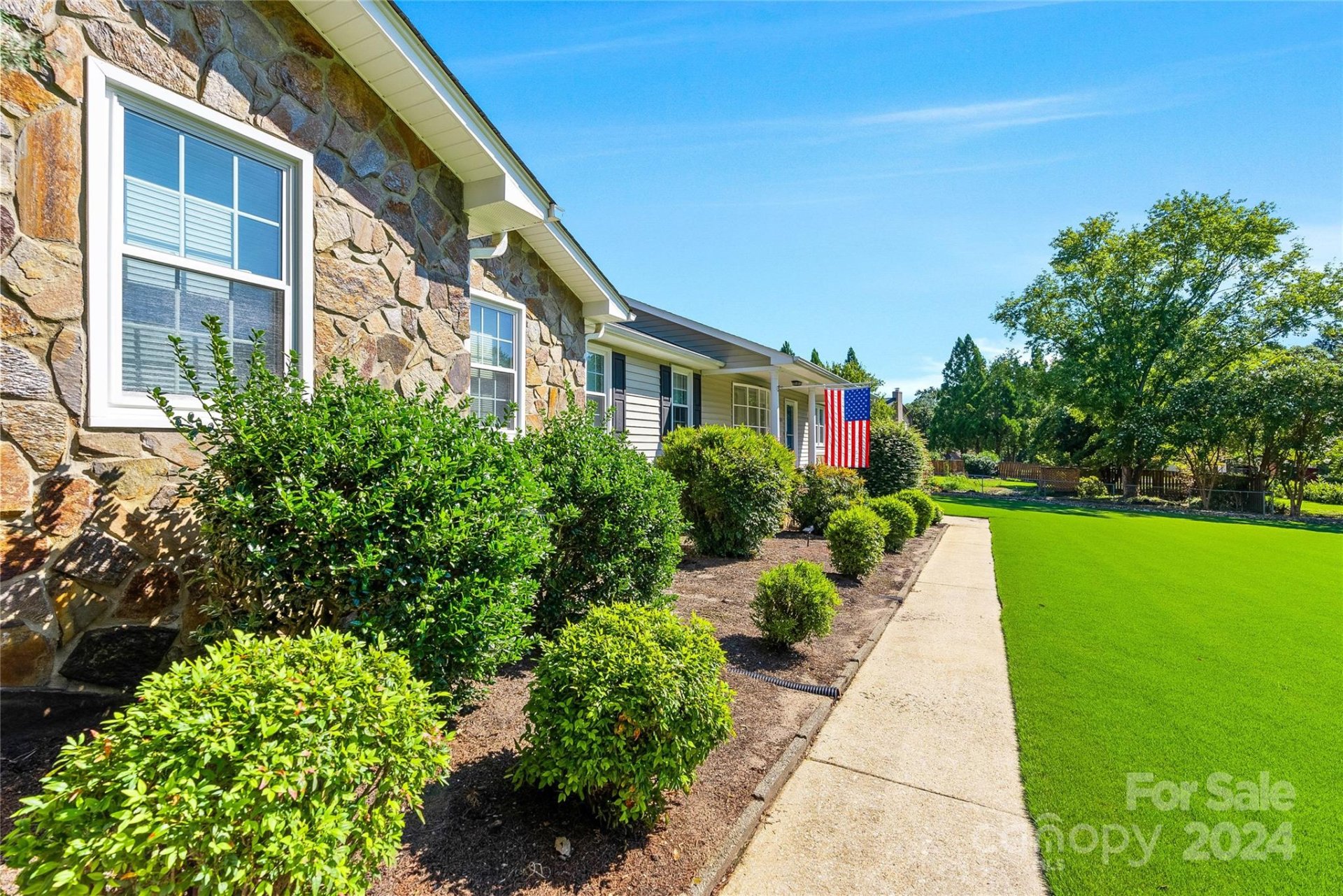 Property image 3 at 617 Jameson Drive, Piedmont, SC 29673