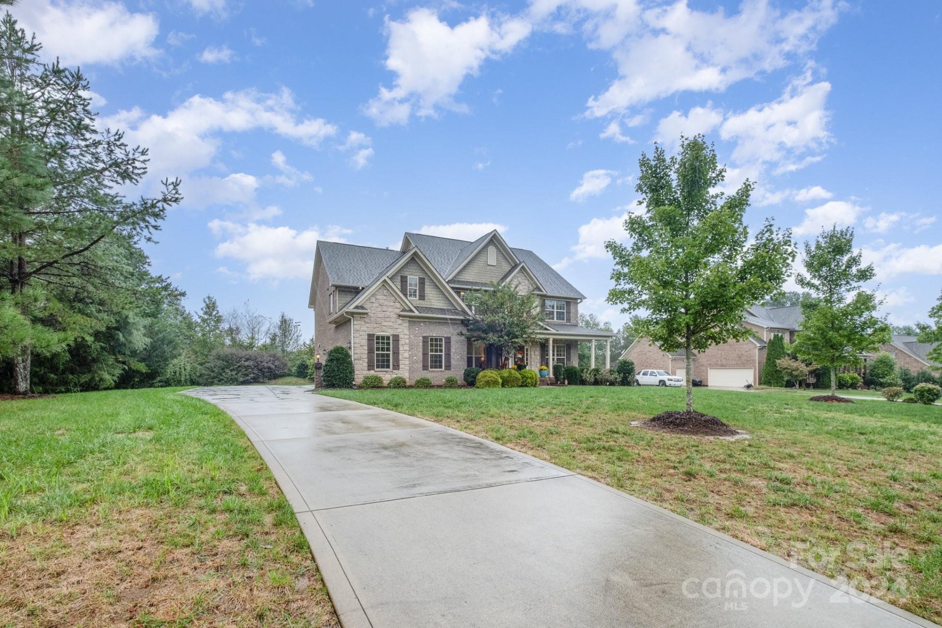 Property image 2 at 8127 Caliterra Drive, Charlotte, NC 28227