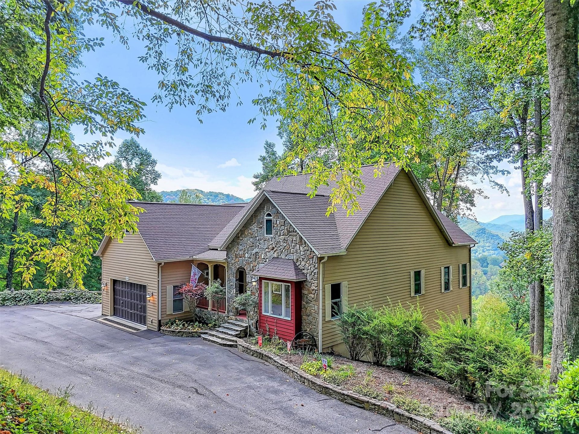 Property image 2 at 445 Equestrian Drive, Waynesville, NC 28786