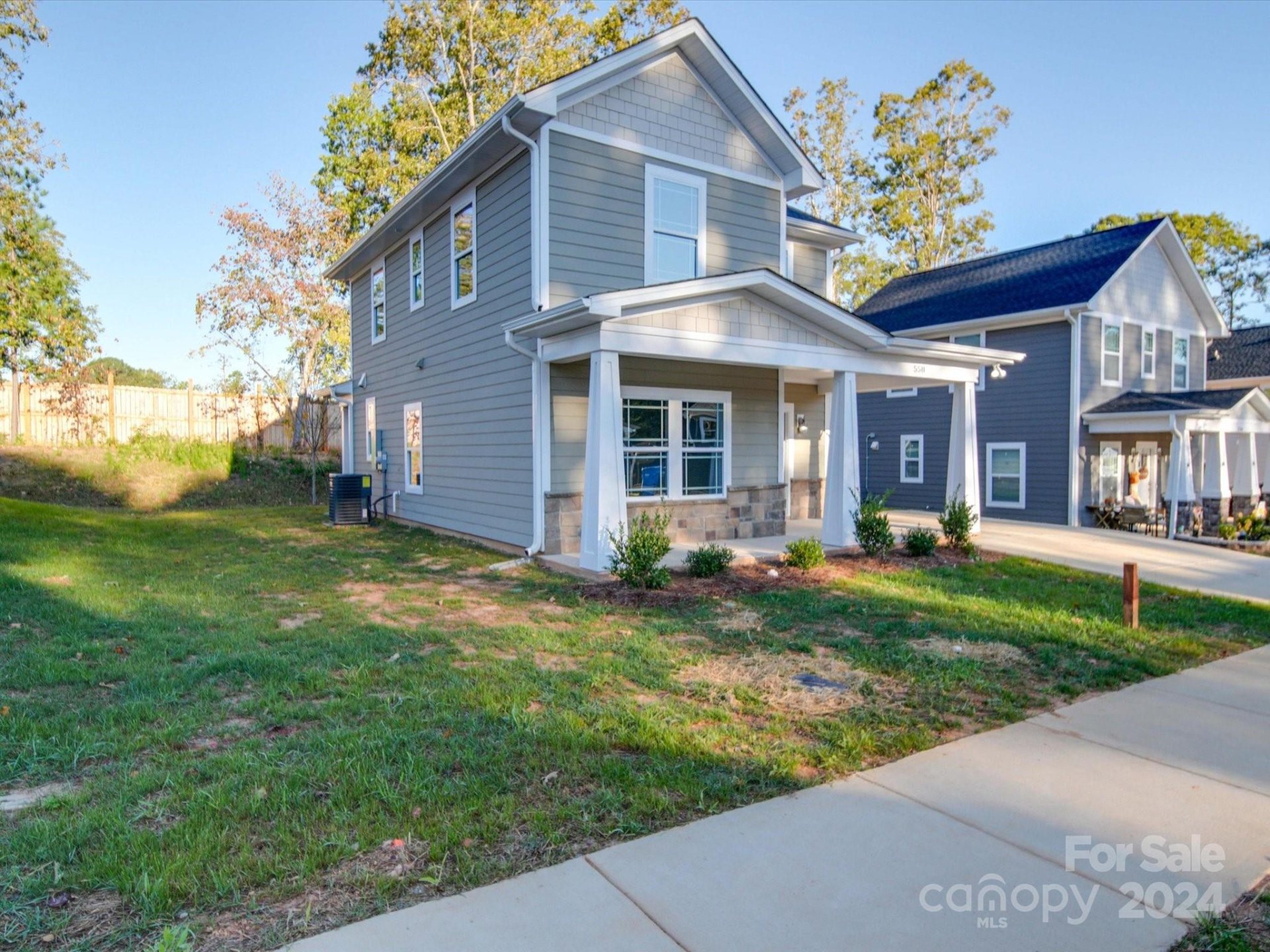 Property image 2 at 558 Geneva Circle, Gastonia, NC 28056