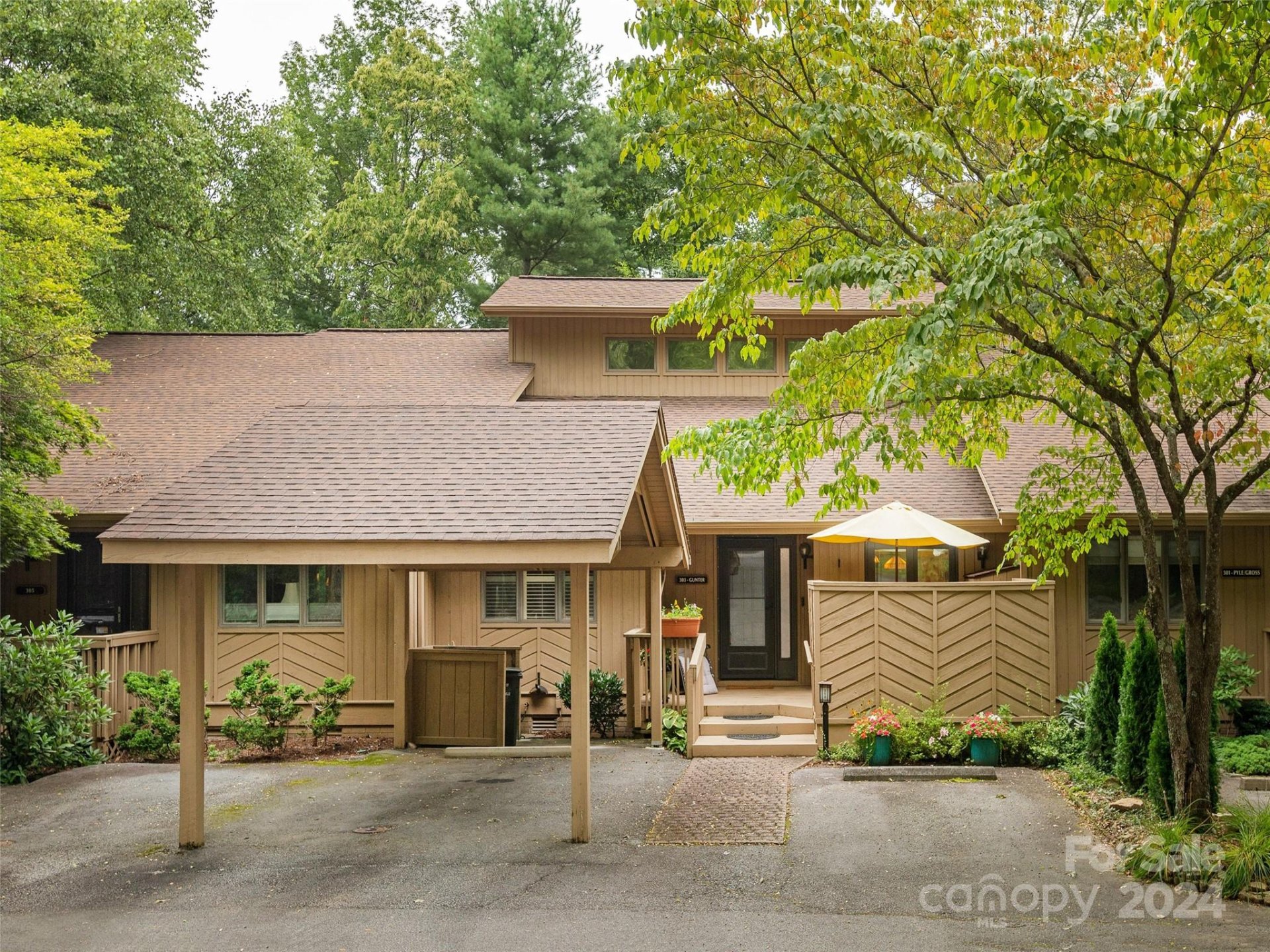 303 White Oak Drive
