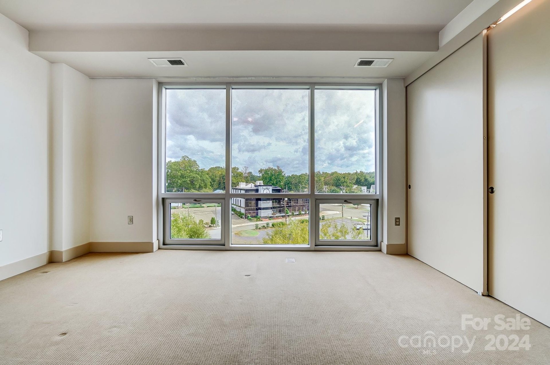 Property image 5 at 1133 Metropolitan Avenue, Charlotte, NC 28204