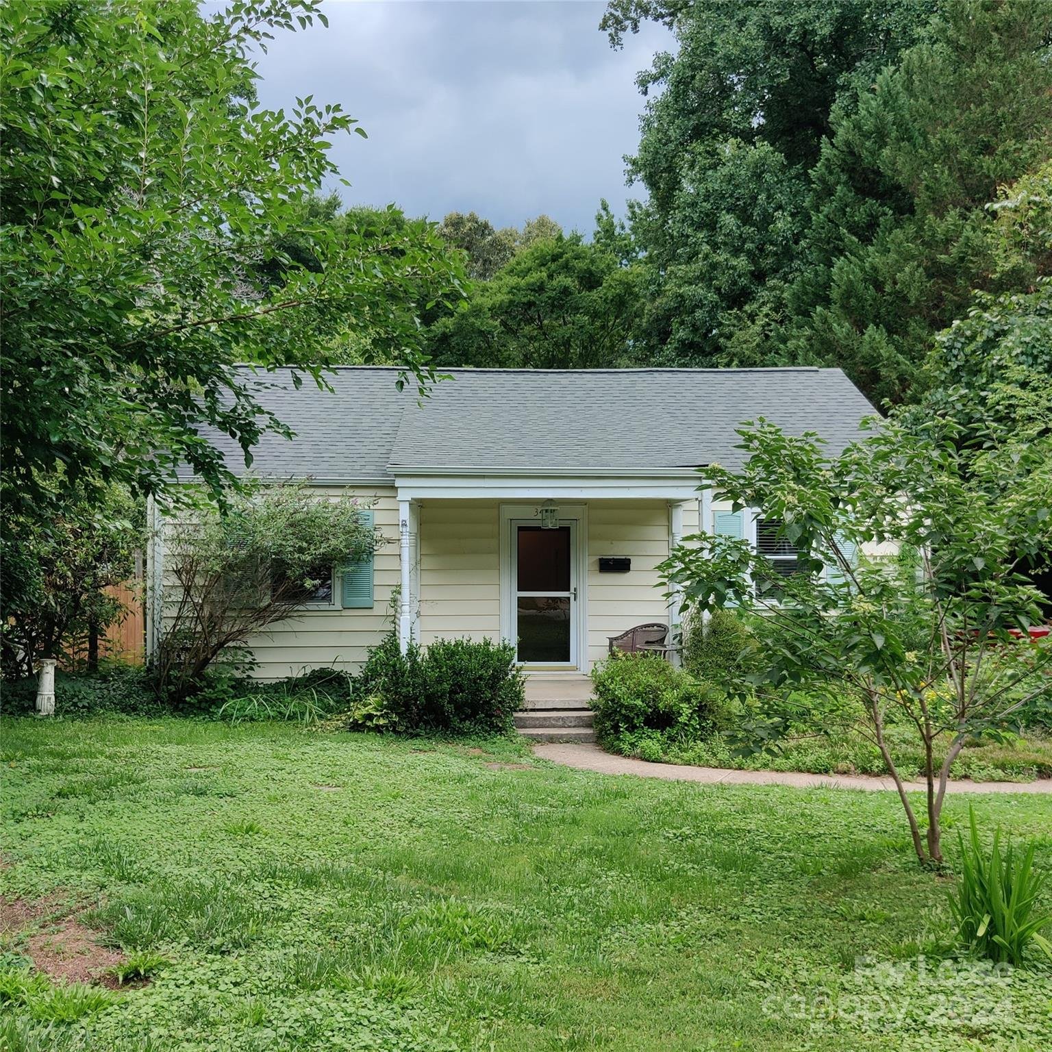 Property image 1 at 3417 Draper Avenue, Charlotte, NC 28205