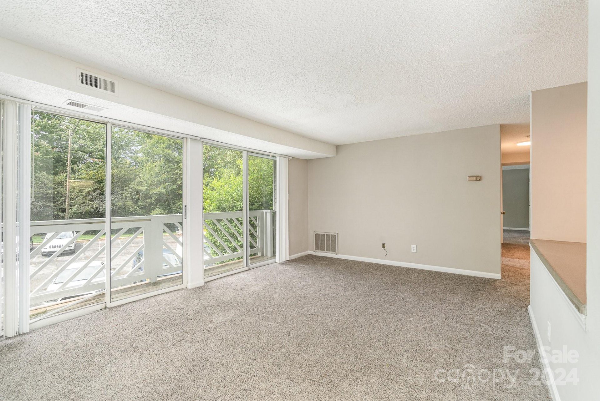 9541 Shannon Green Drive