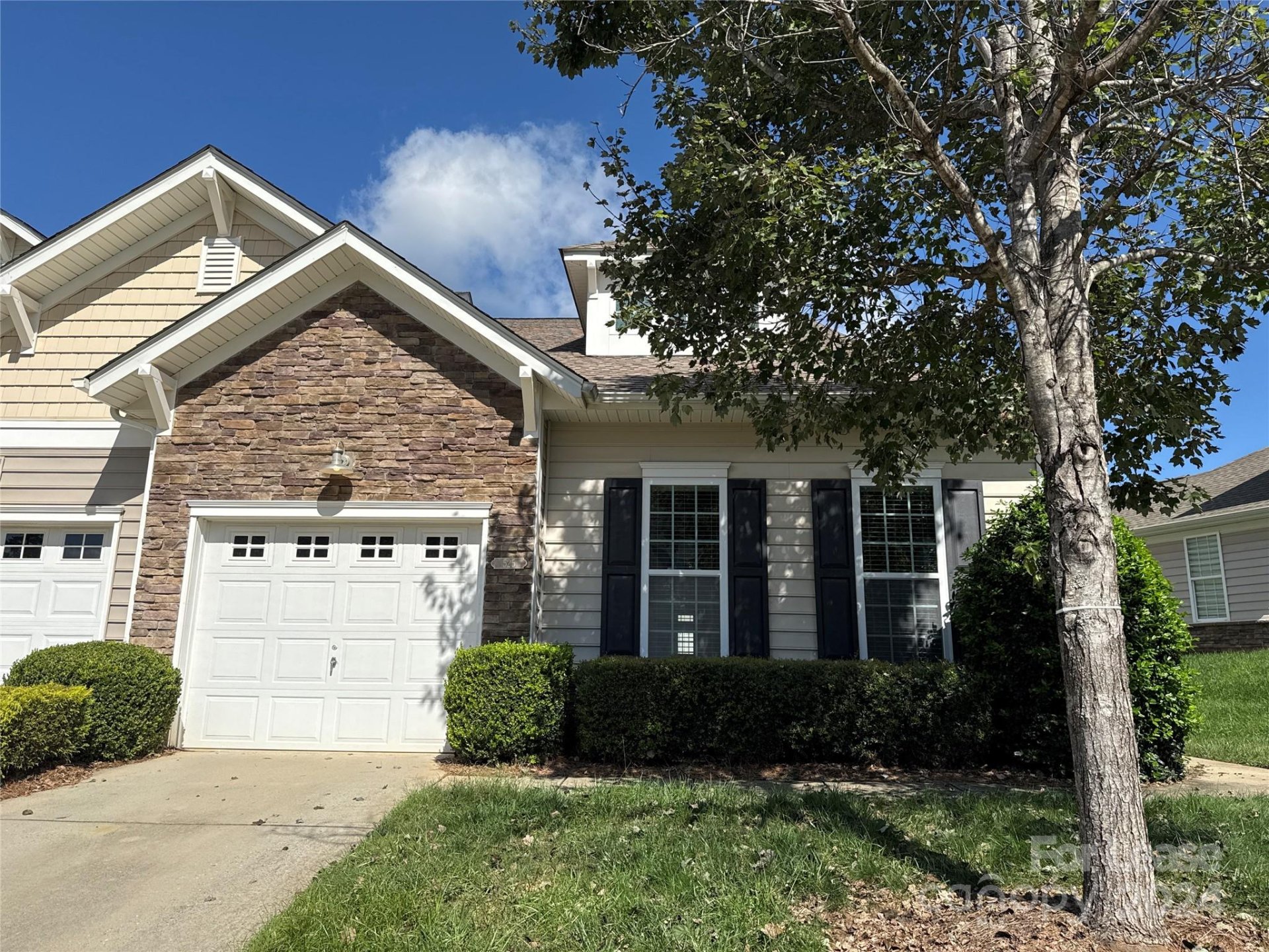 Property image 1 at 525 Park View Drive, Belmont, NC 28012