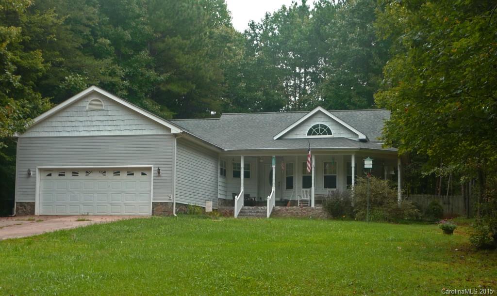 3586 Lake Bluff Drive