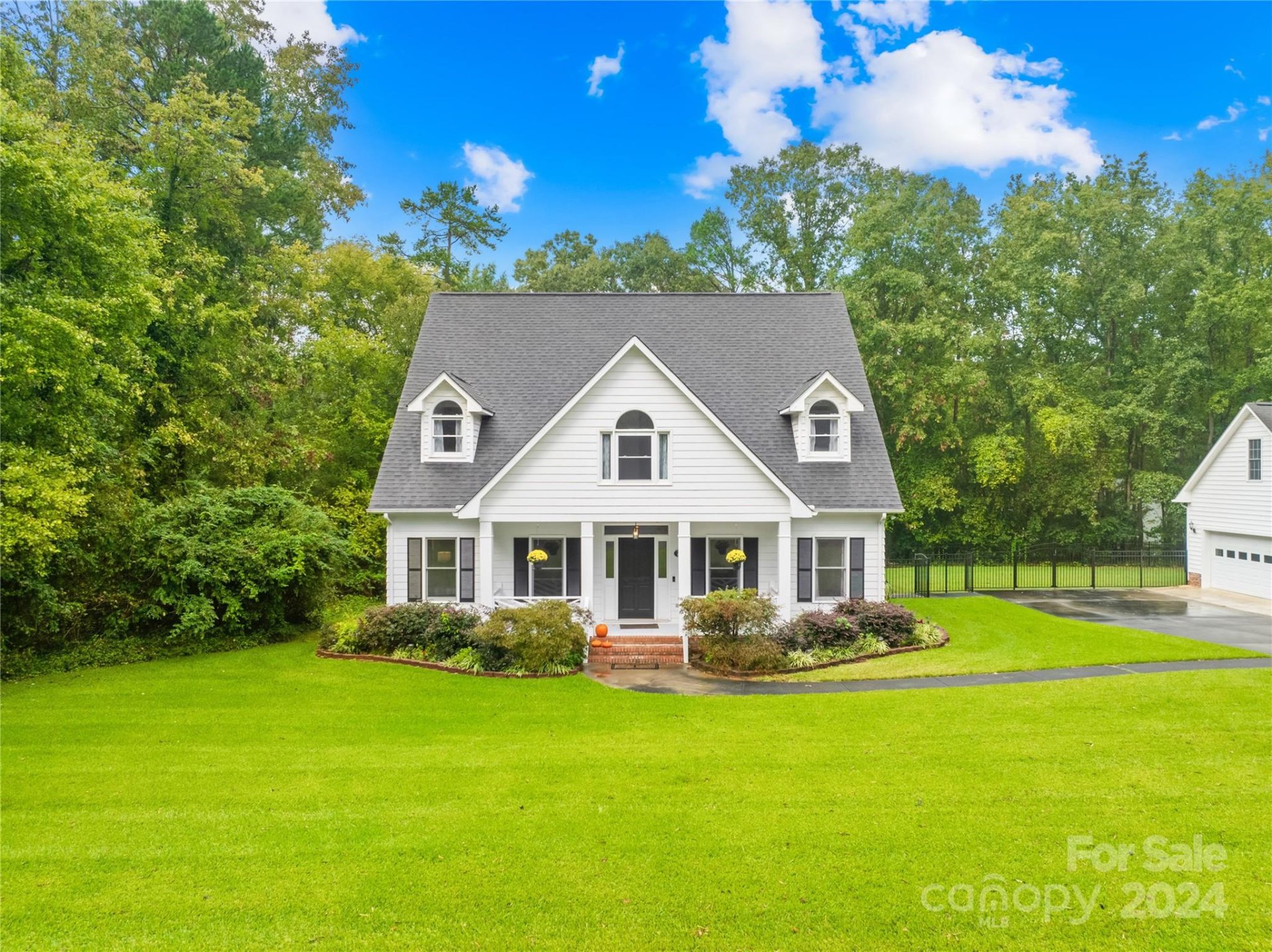 1635 Springwinds Drive