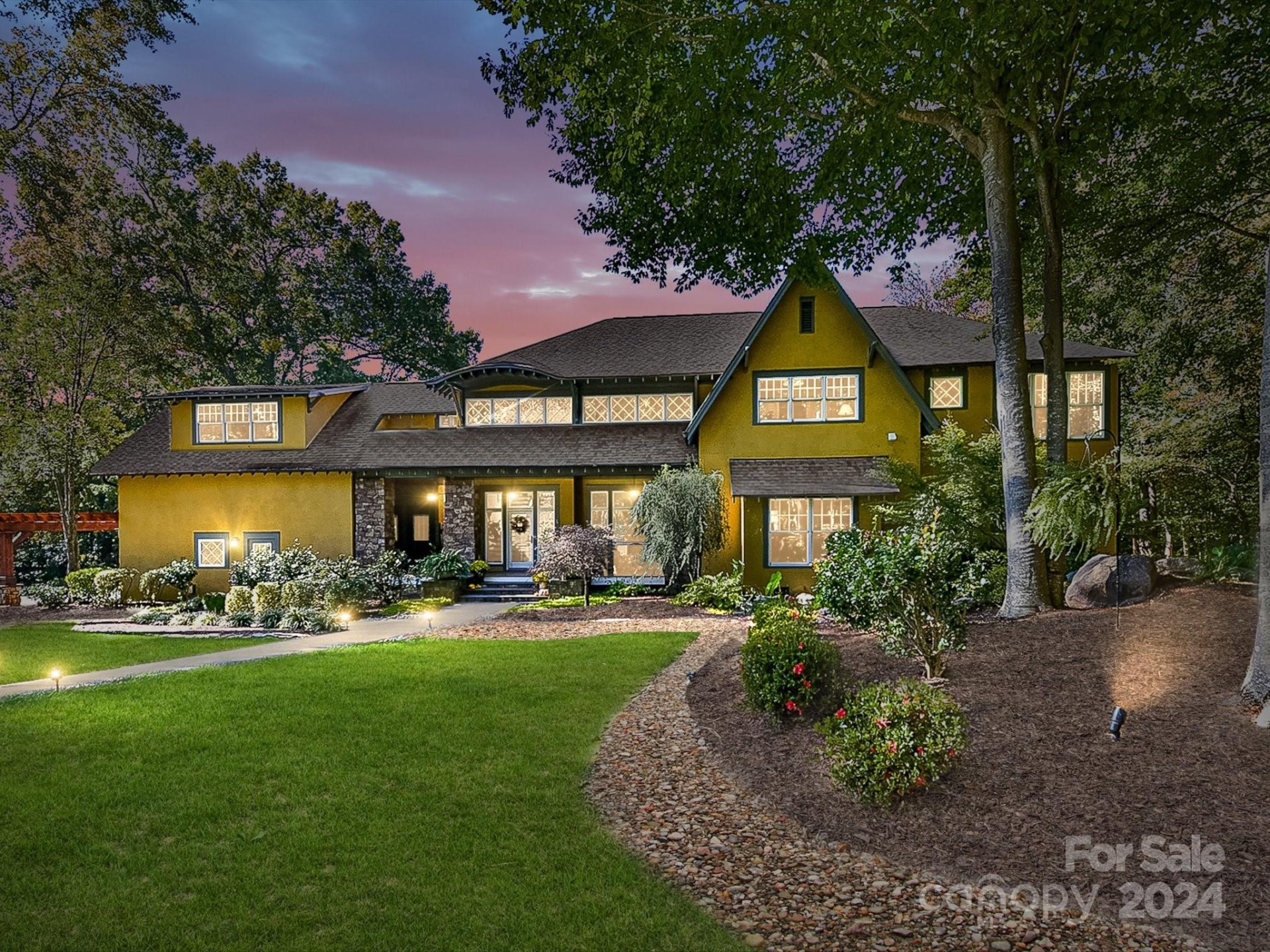 Property image 1 at 524 Shoreline Drive, Matthews, NC 28104