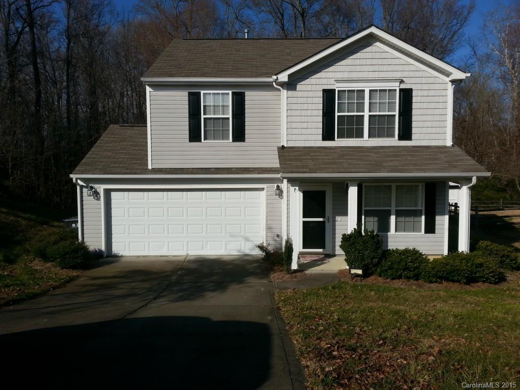 Property image 1 at 301 Woodlynn Drive, Charlotte, NC 28214