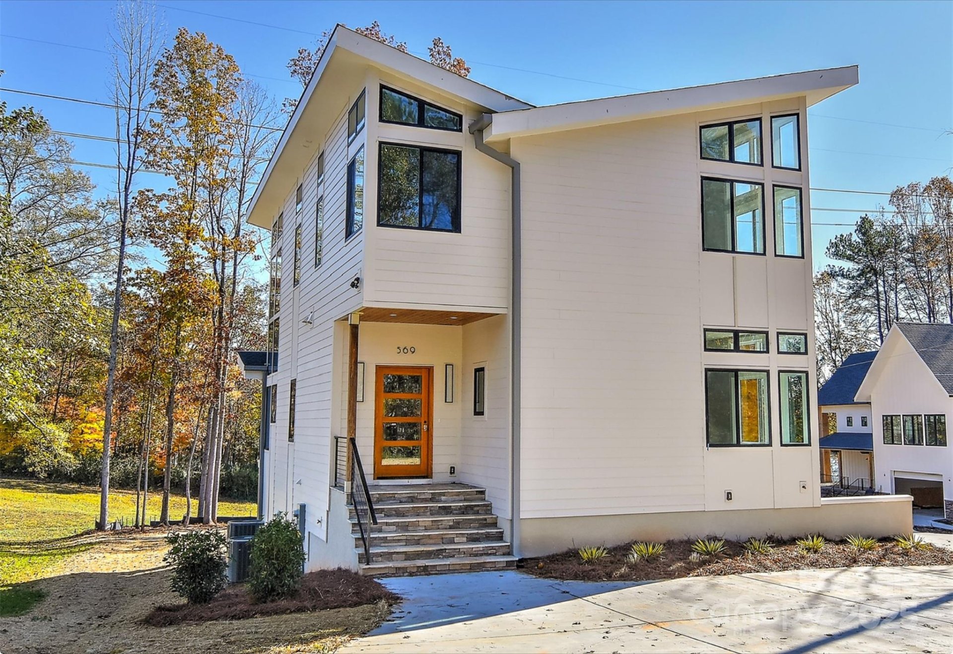 569 Evergreen Road