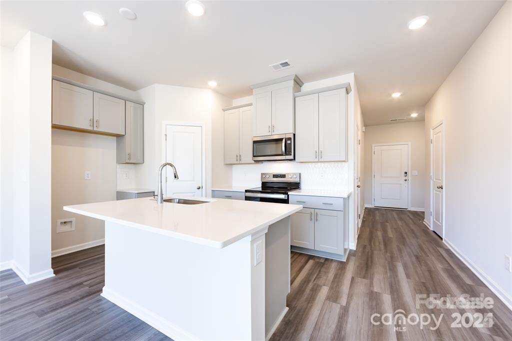 Property image 1 at 5240 Brailey Circle, Kannapolis, NC 28081