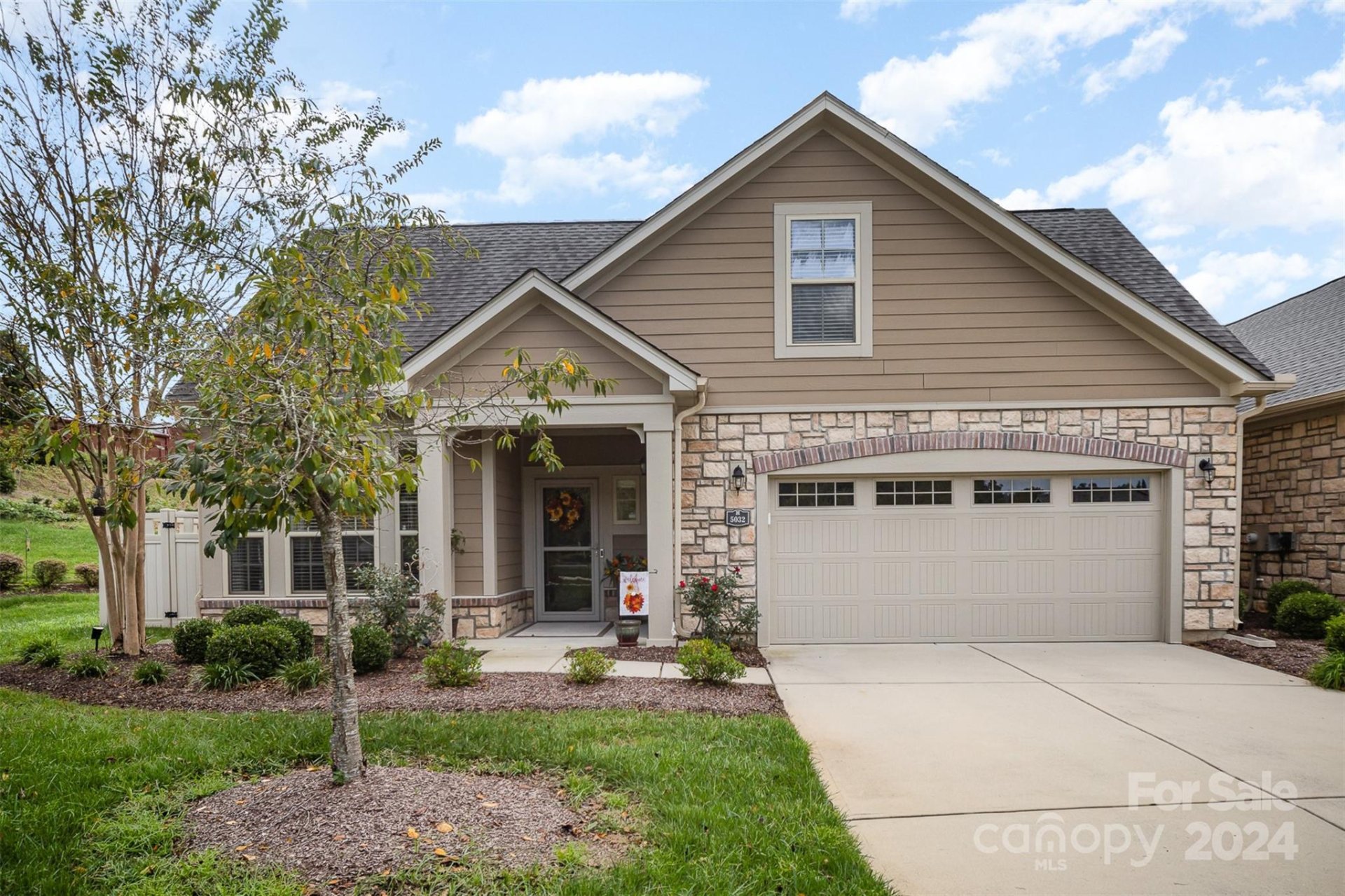 Property image 1 at 5032 Polo Gate Boulevard, Charlotte, NC 28216