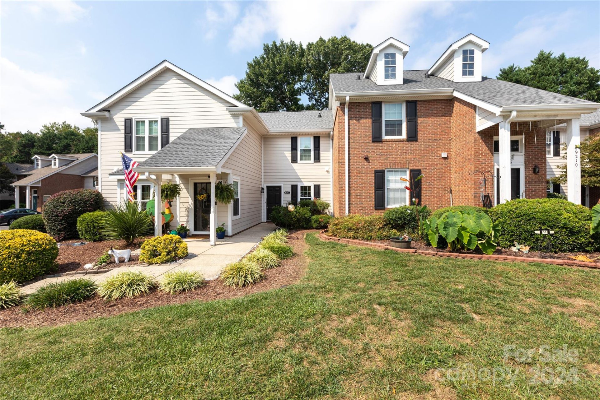 Property image 1 at 9212 Kings Canyon Drive, Charlotte, NC 28210