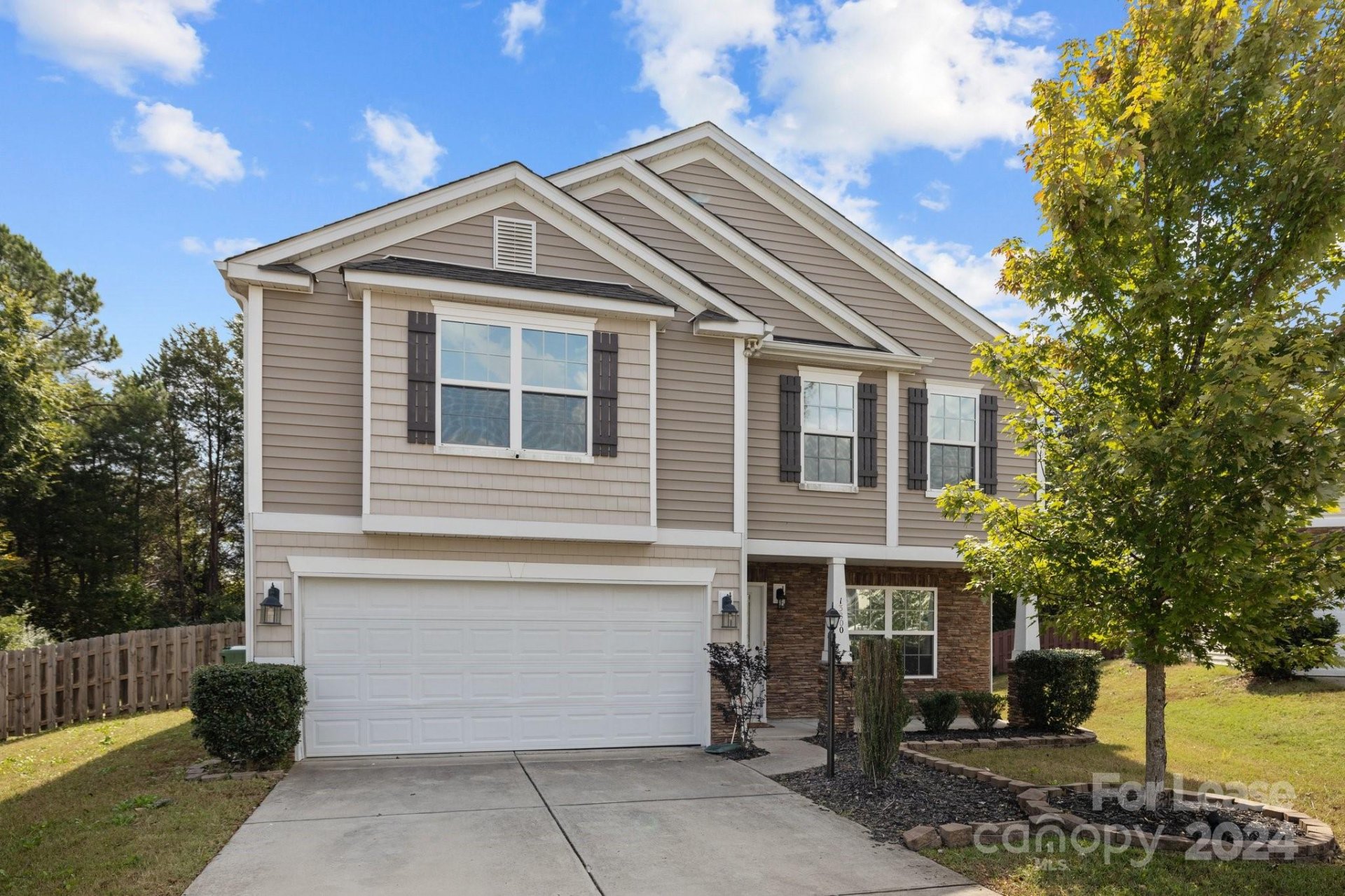 Property image 1 at 13800 Allison Forest Trail, Charlotte, NC 28278