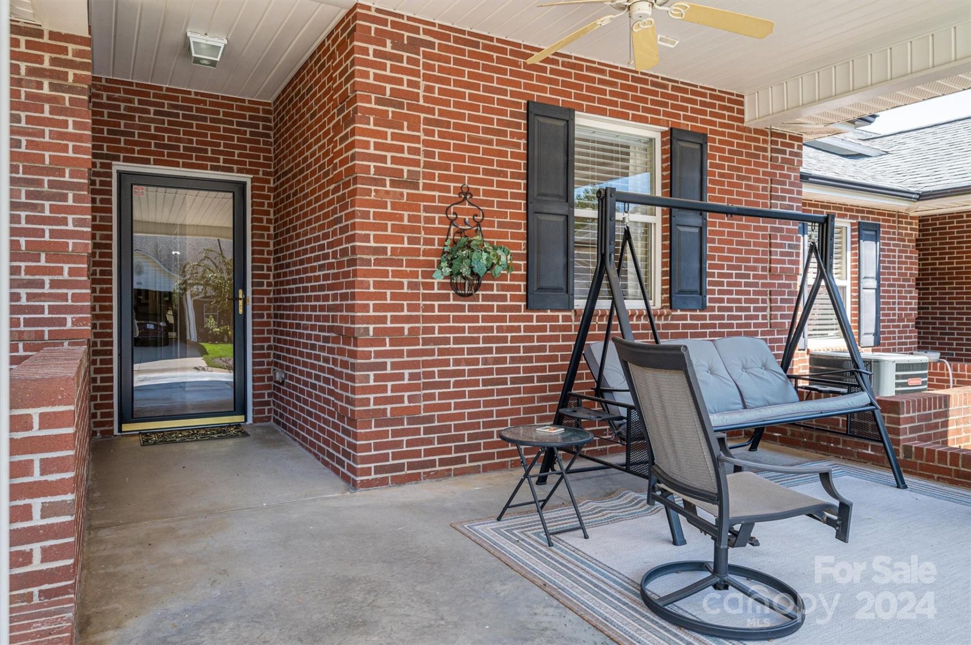 Property image 2 at 6261 Alyssum Place, Denver, NC 28037