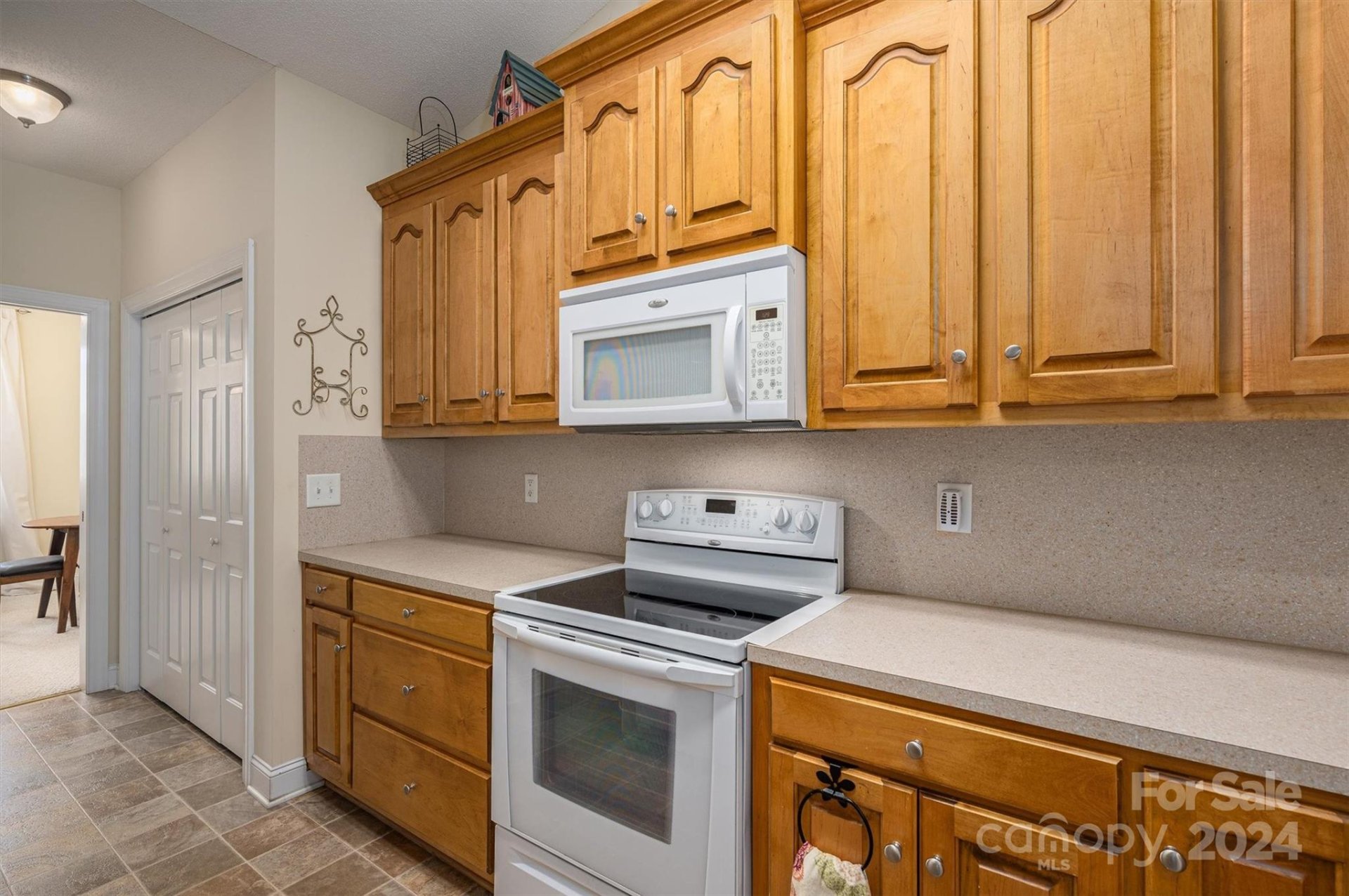 Property image 5 at 6261 Alyssum Place, Denver, NC 28037