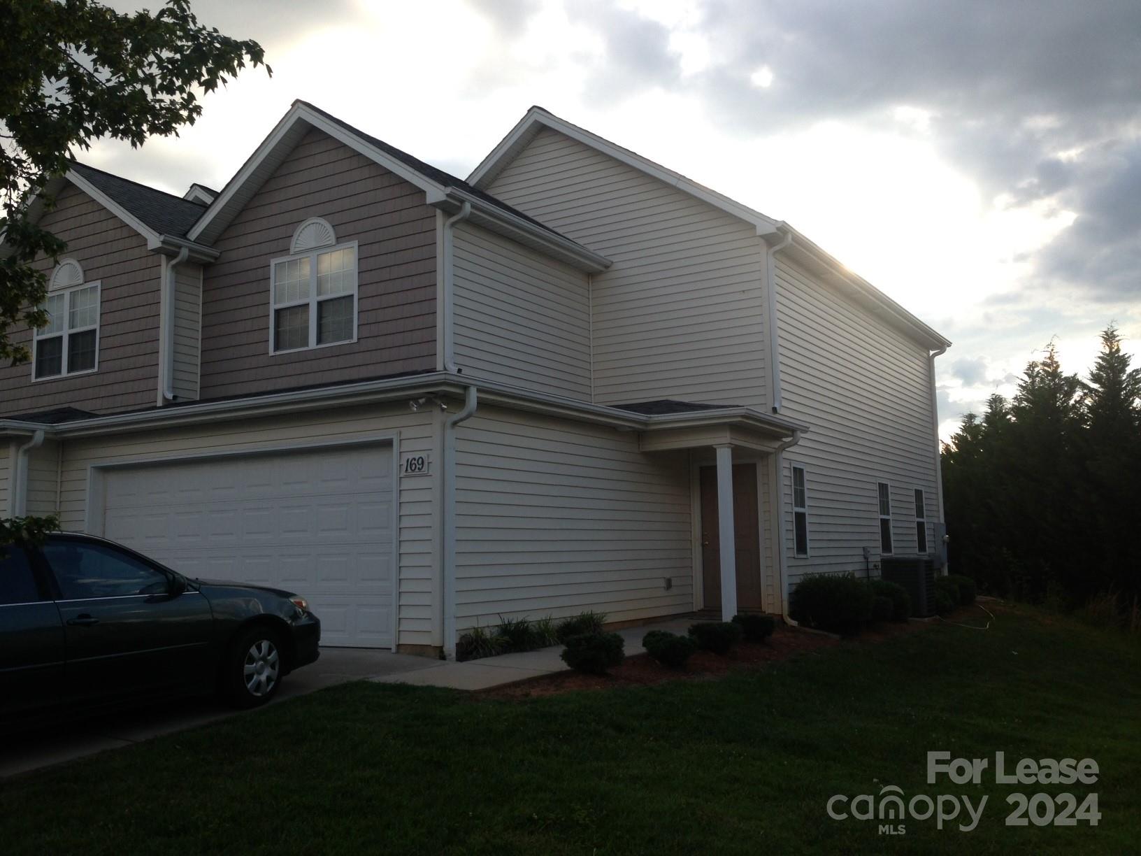 Property image 1 at 169 Clusters Circle, Mooresville, NC 28117