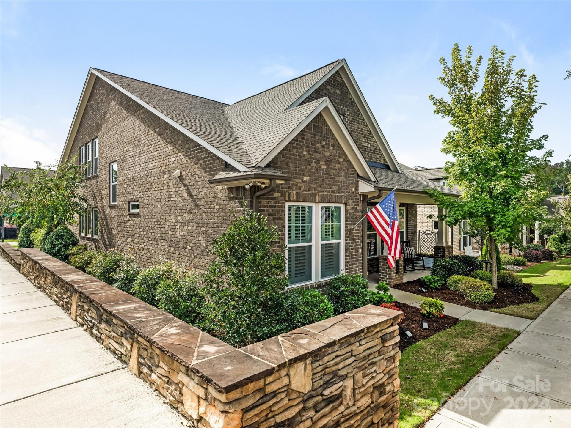Property image 2 at 9302 Highclere Court, Matthews, NC 28105