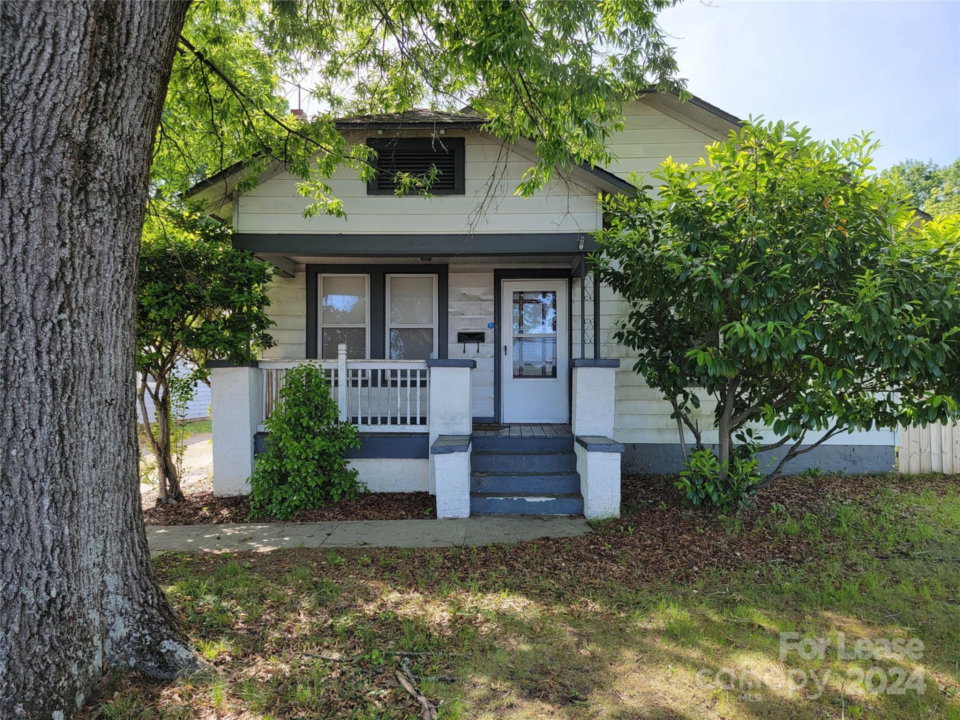 Property image 1 at 213 New Hope Road, Gastonia, NC 28054