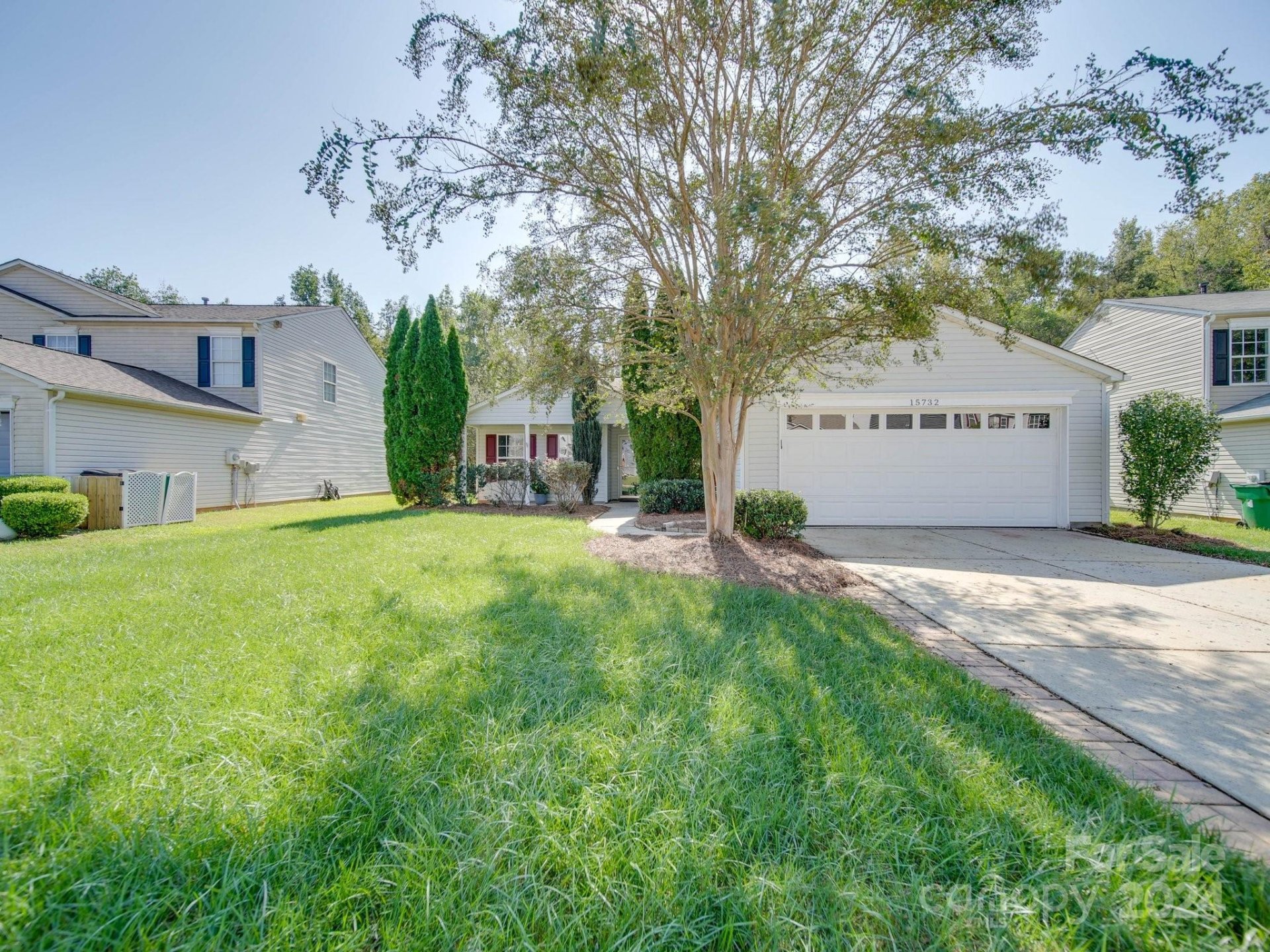 Property image 2 at 15732 Circlegreen Drive, Charlotte, NC 28273