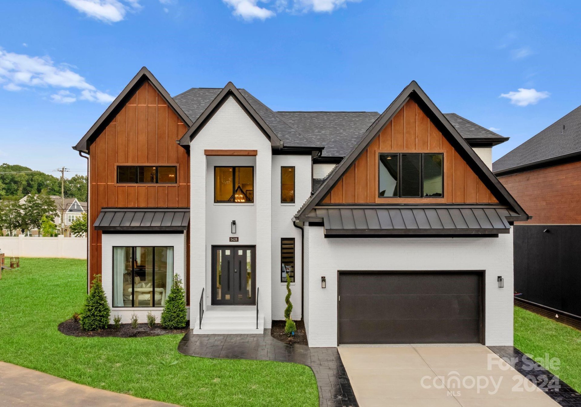 Carmel 8 Estates, Charlotte Community