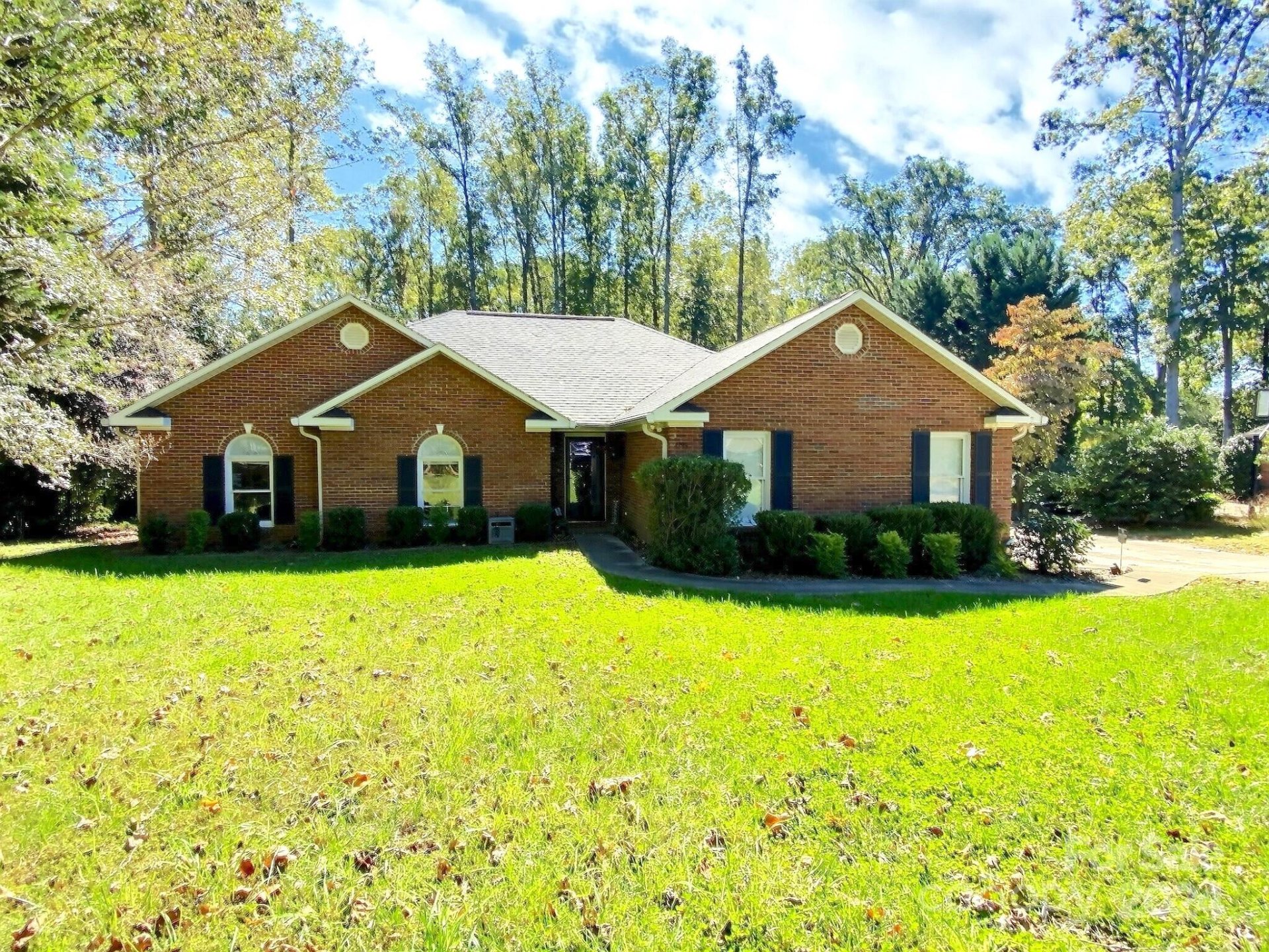 1799 Cameron Heights Circle