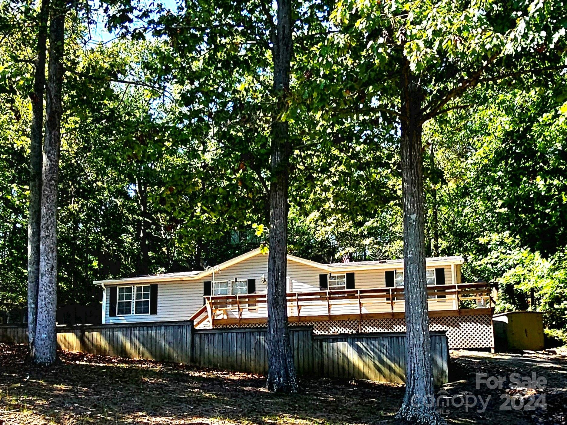 Property image 1 at 1135 Pinehaven Drive, New London, NC 28127