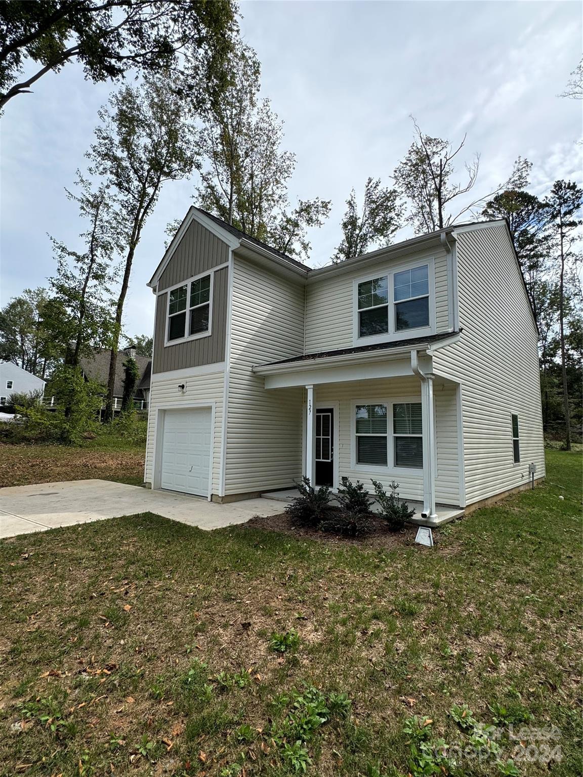 Property image 2 at 127 Shady Cove Road, Troutman, NC 28166