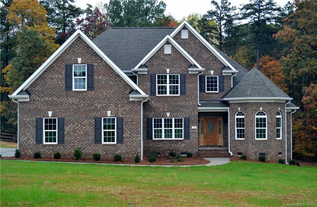 Property image 1 at 128 Orchard Farm Lane, Mooresville, NC 28117