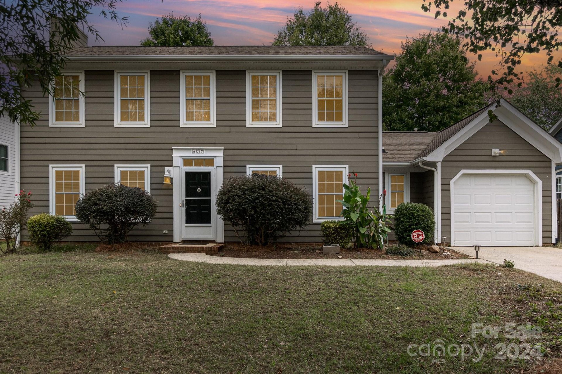 Property image 1 at 6827 Oldecastle Court, Charlotte, NC 28277