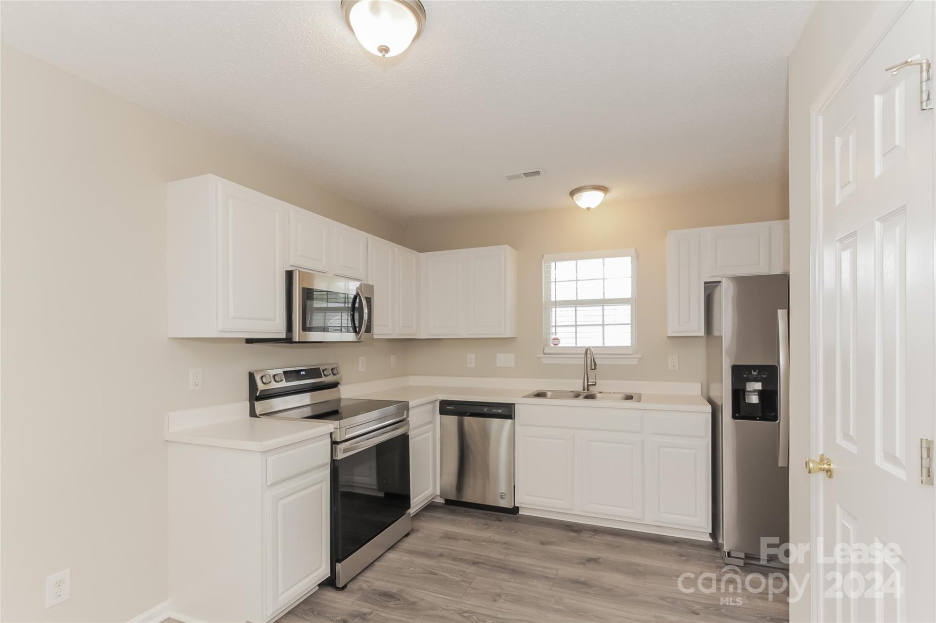 Property image 4 at 1515 Blue Topaz Court, Charlotte, NC 28216