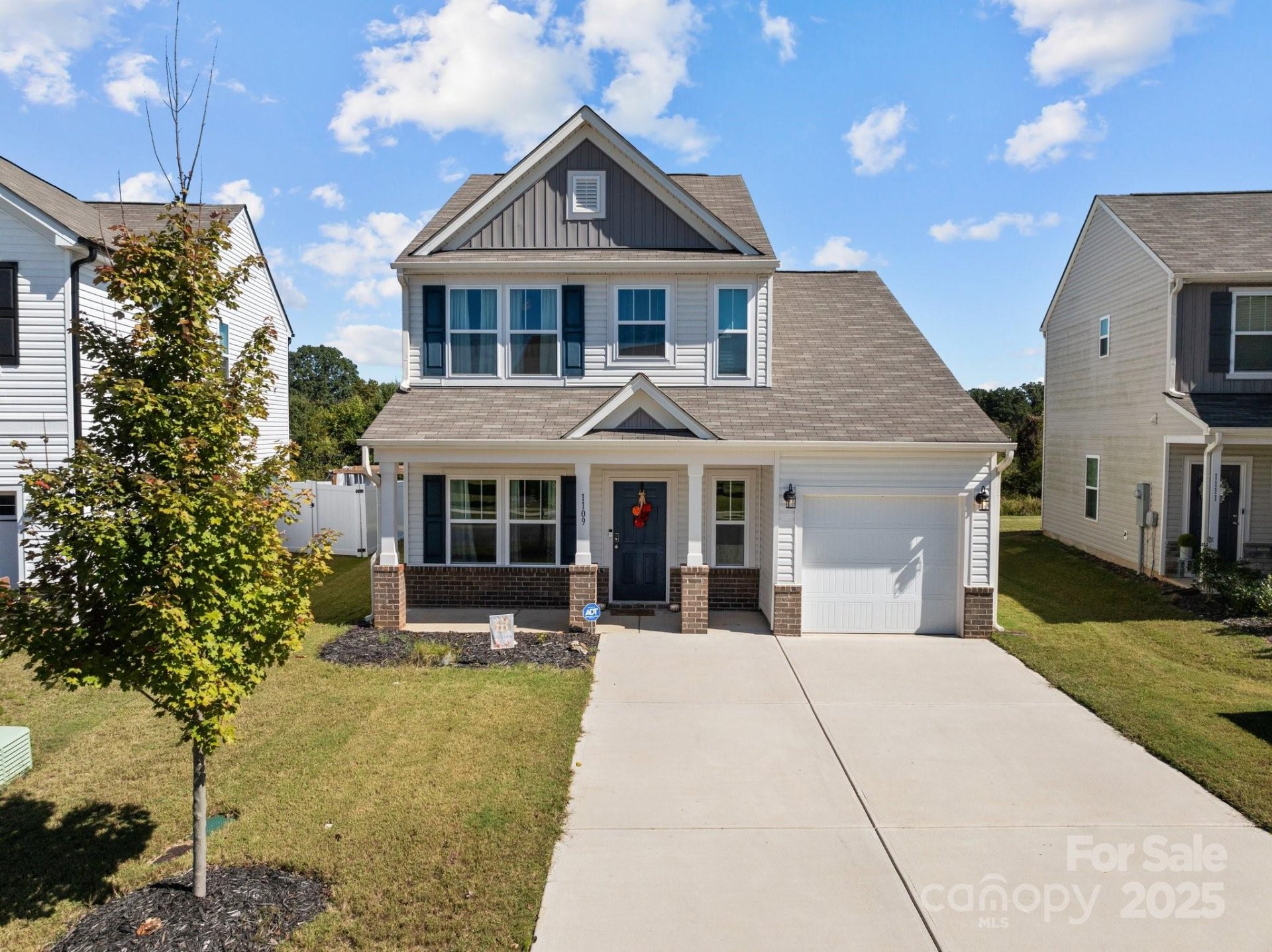 1109 Freeman View Drive