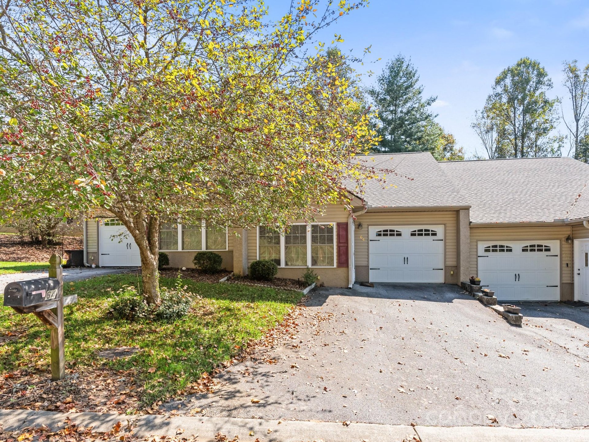 Property image 2 at 64 Aberdeen Drive, Arden, NC 28704