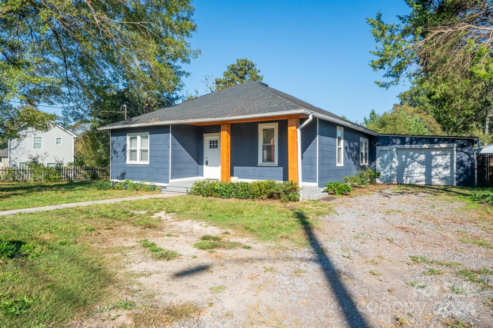 Property image 1 at 2322 Myrtle Avenue, Gastonia, NC 28052