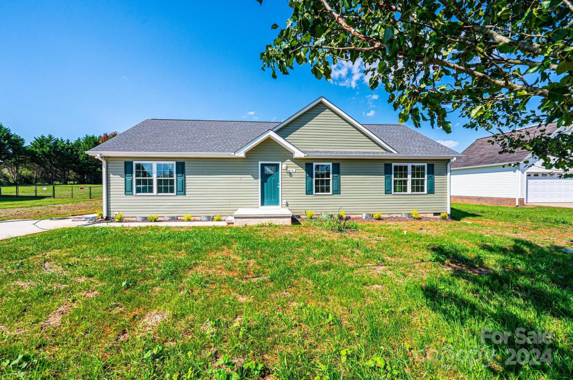 Property image 2 at 414 Drumstand Road, Stony Point, NC 28678