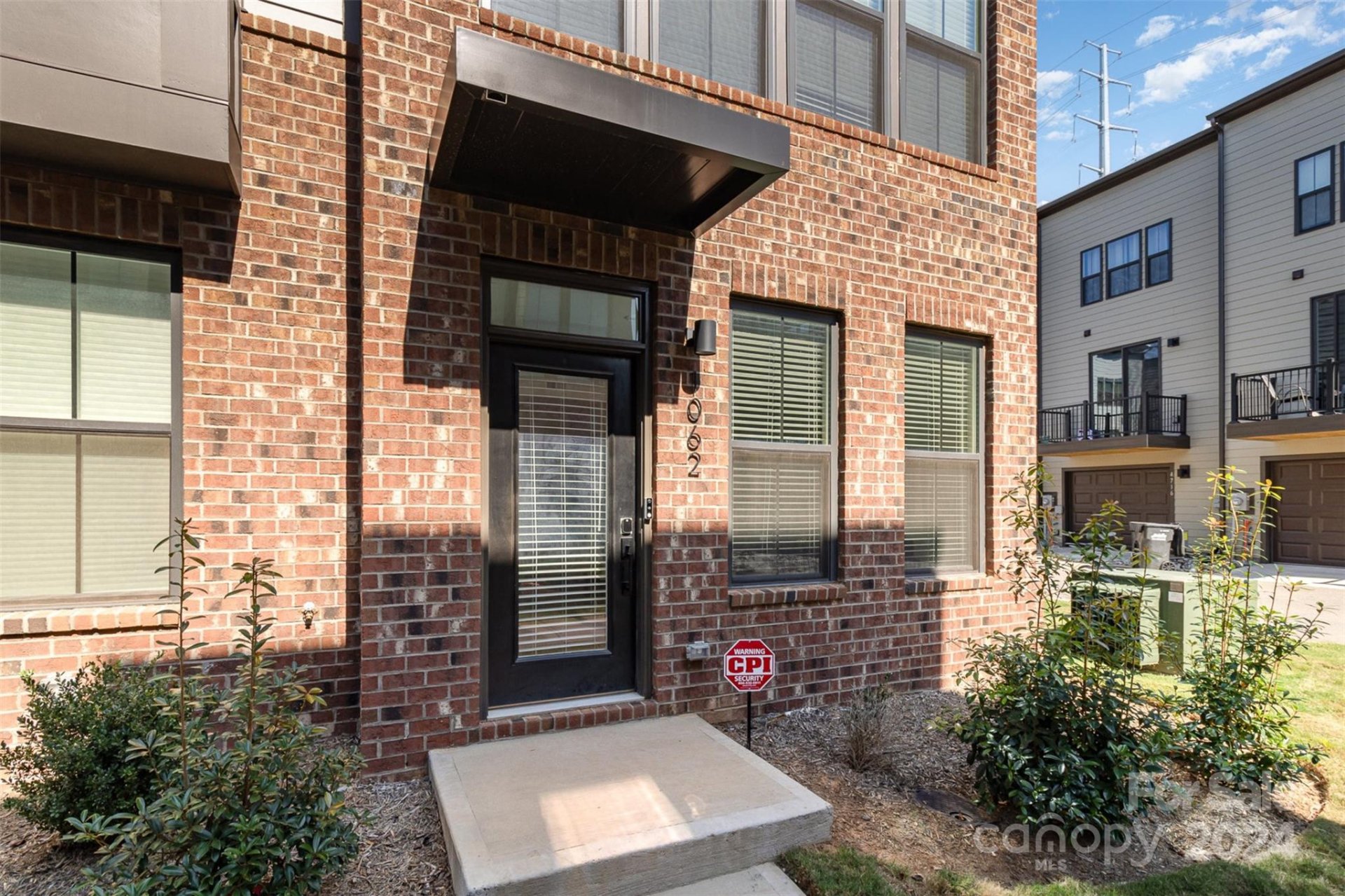 Property image 4 at 1062 Simcoe Lane, Charlotte, NC 28217