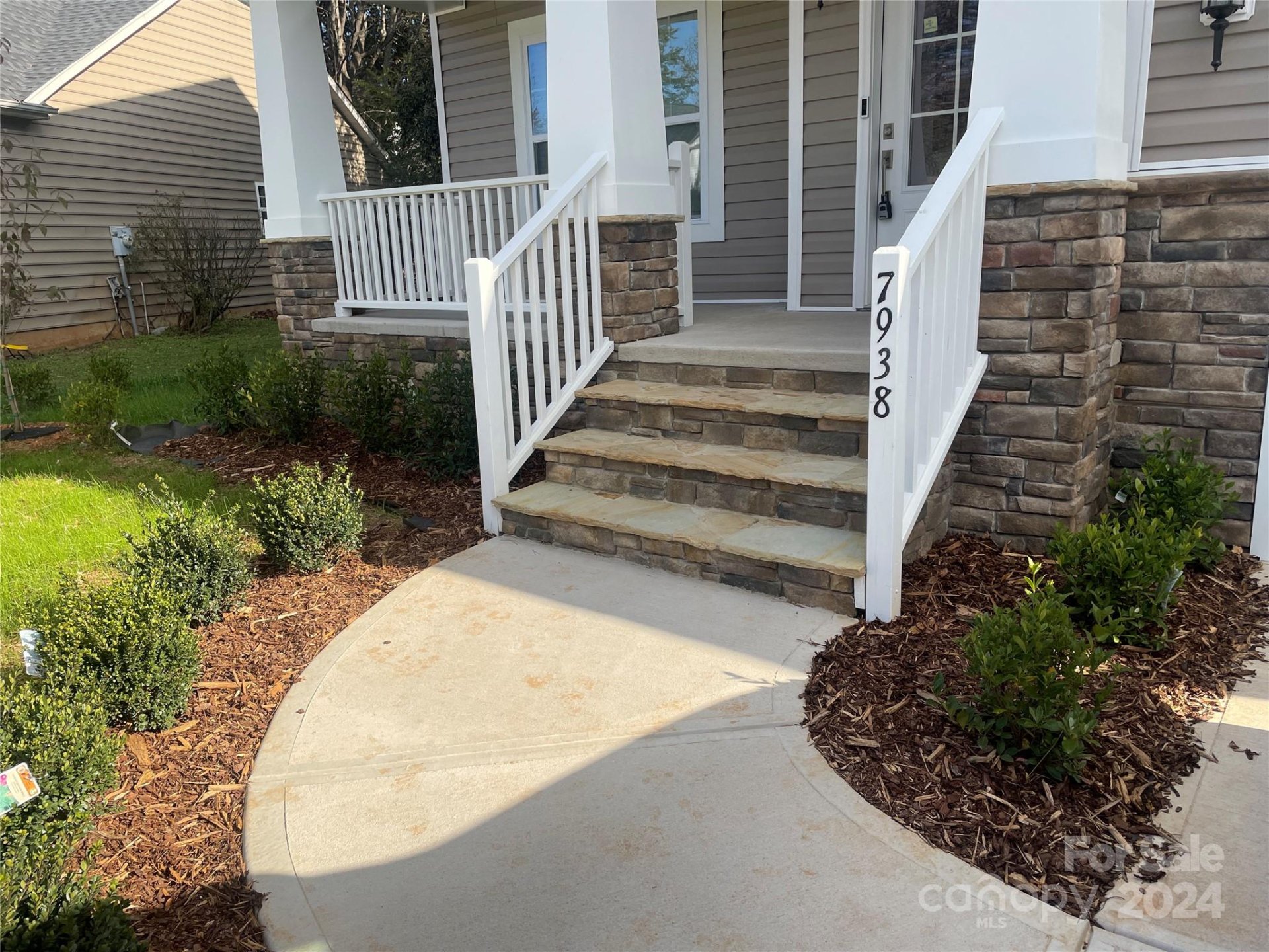 Property image 2 at 7938 Ebony Road, Charlotte, NC 28216
